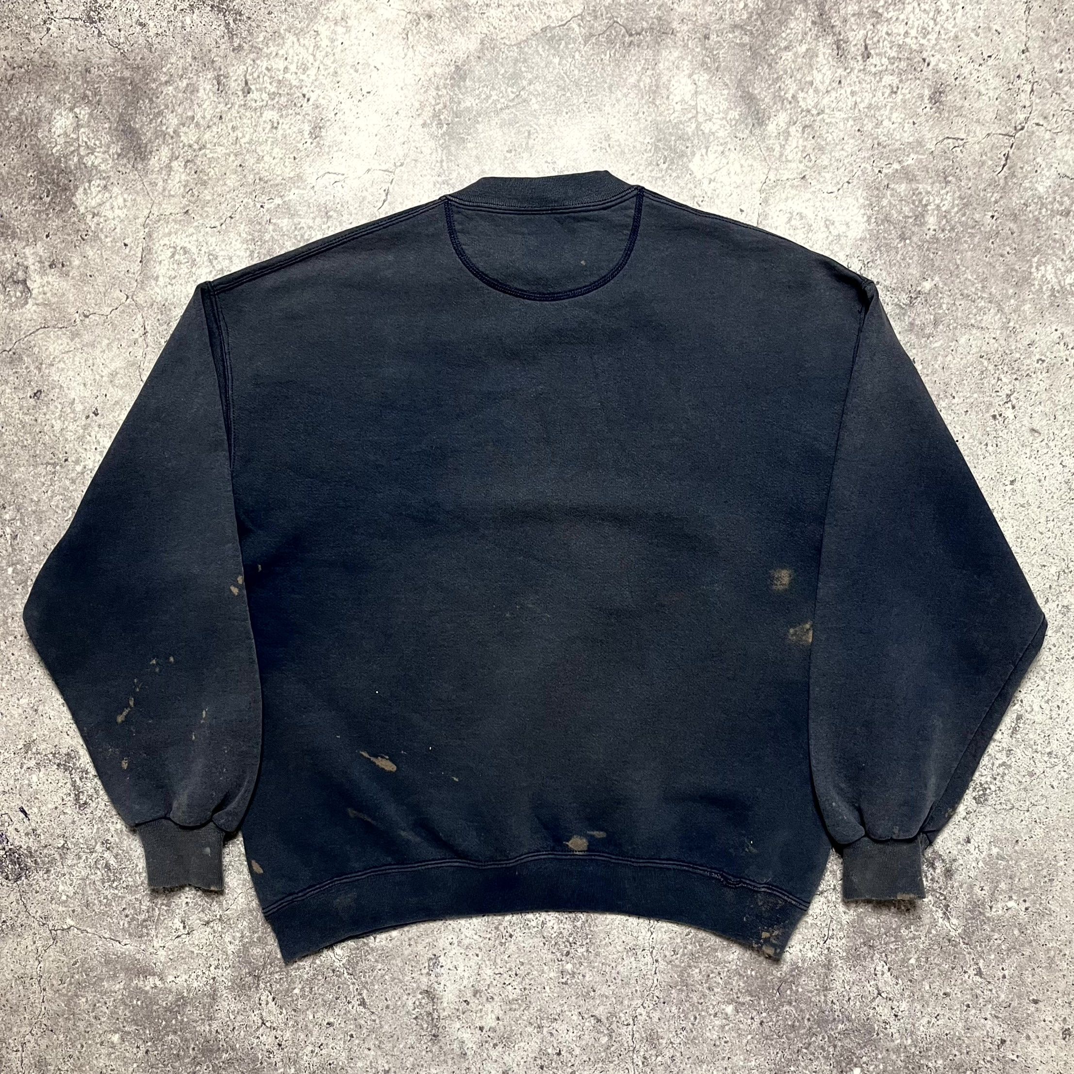 Russell Athletic Vintage Russell Athletic Distressed Gray Sweatshirt Size L Size US L / EU 52-54 / 3 - 6 Thumbnail