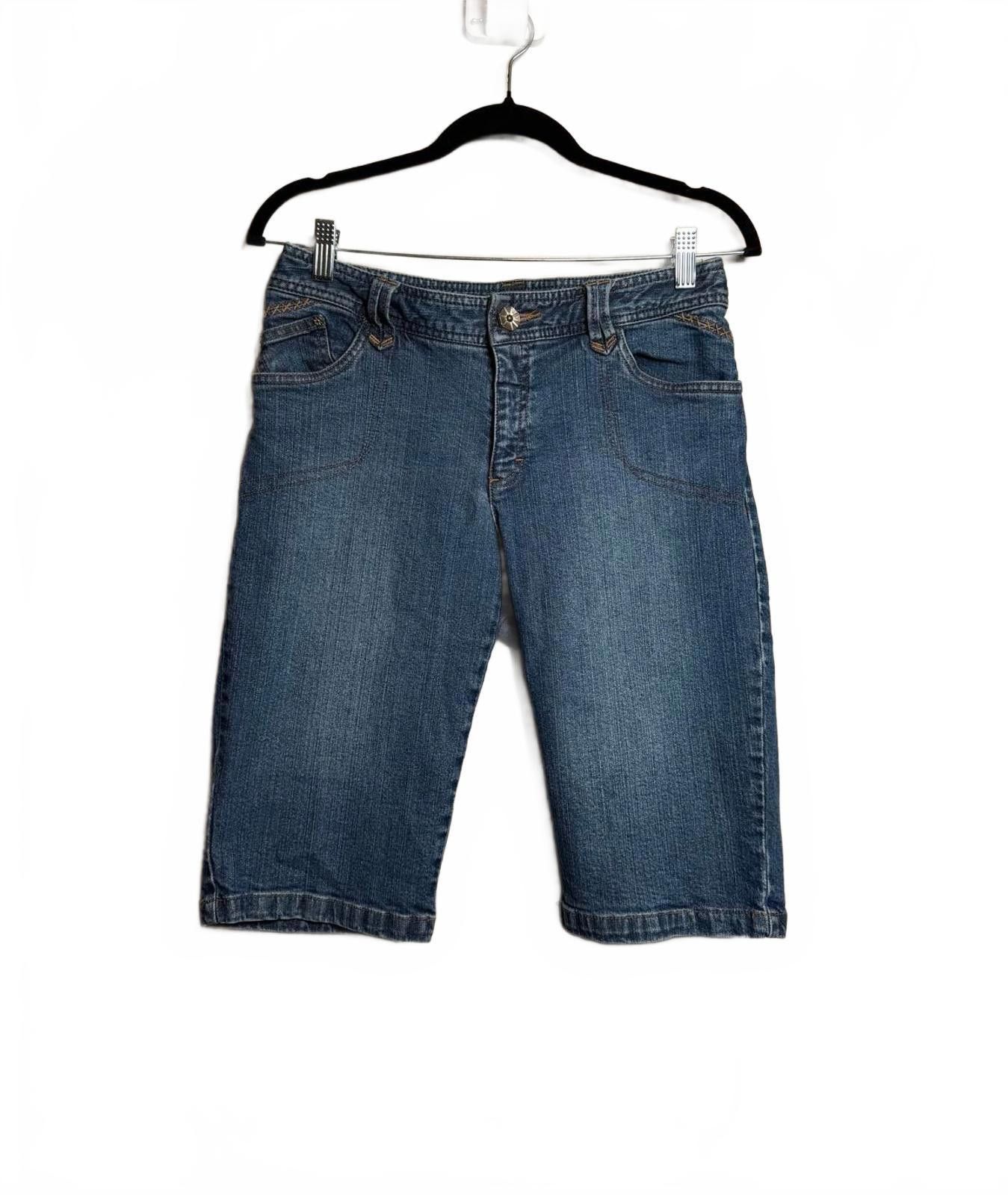 Tribal Streetwear Y2K 2000s Tribal Women's Stretch Denim Bermuda Shorts Size 6 Size 28" / US 6 / IT 42 - 1 Thumbnail