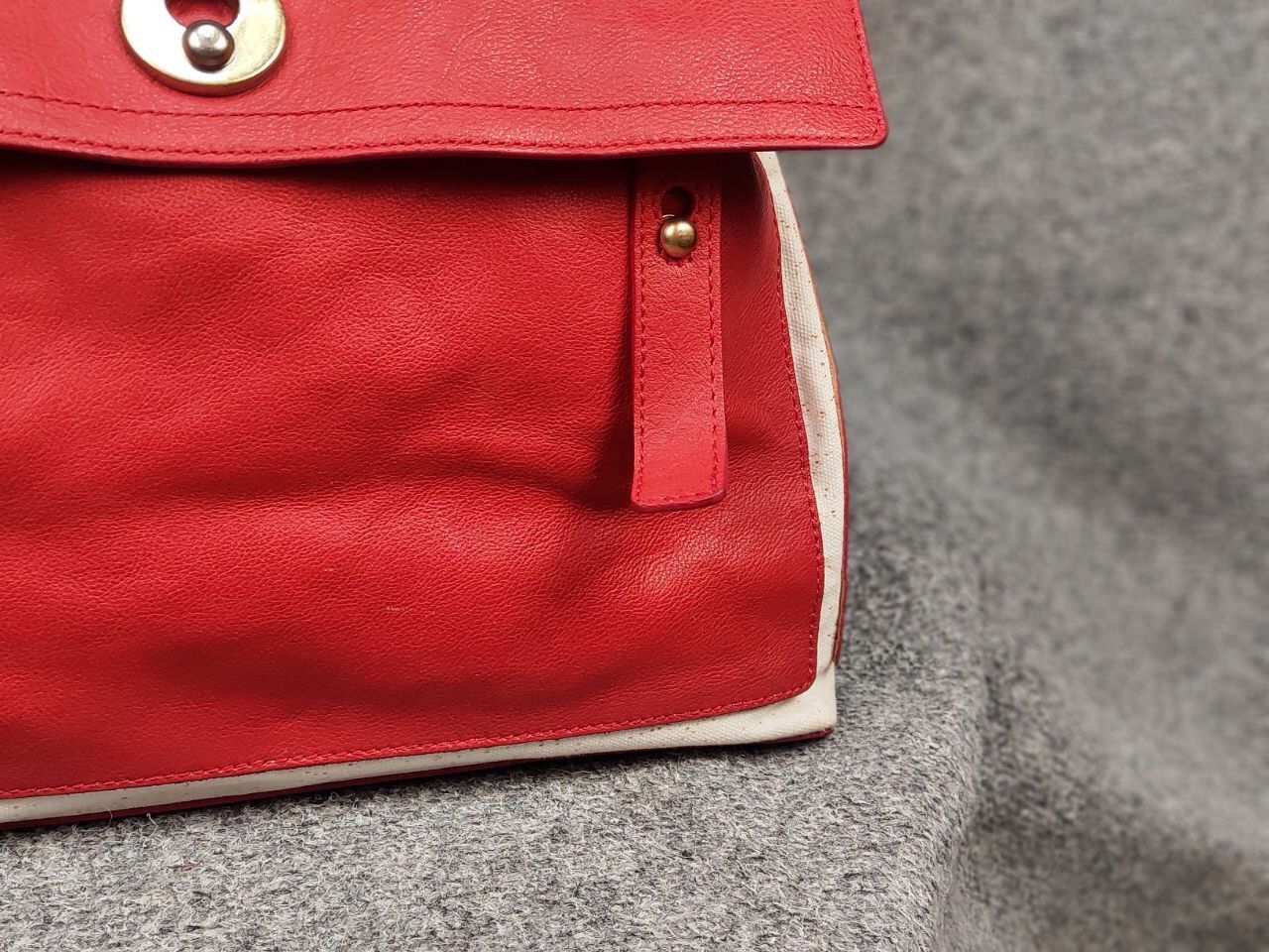 Yves Saint Laurent Yves Saint Laurent YSL Muse Two Hand Bag Red Leather Satchel Size ONE SIZE - 5 Thumbnail