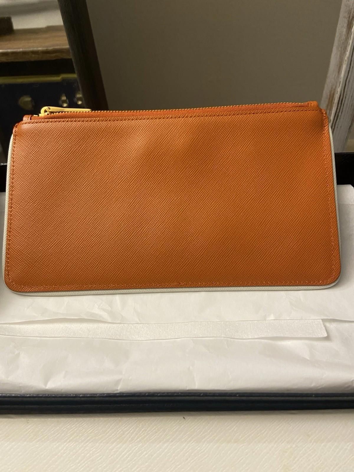 Prada Rare Prada 2013 ResortLine Saffiano Beach Ocean Clutch Pouch Size ONE SIZE - 3 Thumbnail