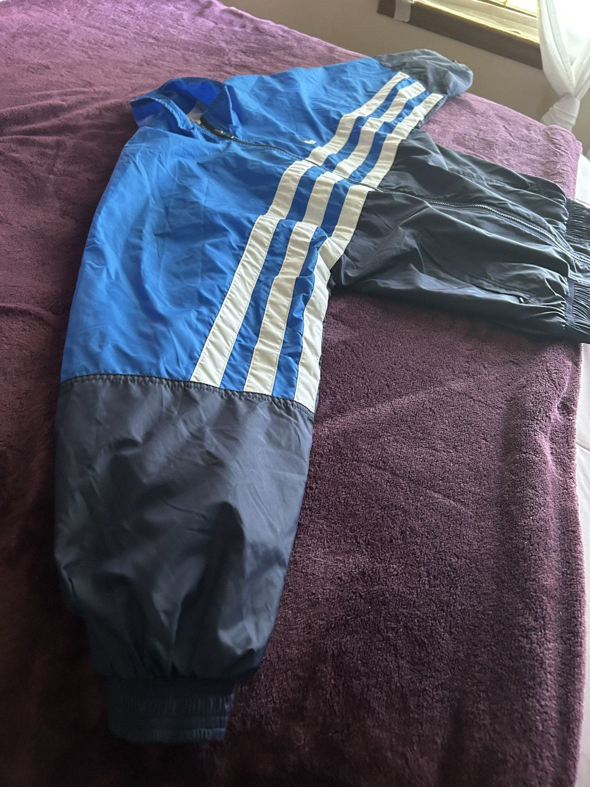 Adidas Vintage 90s Adidas Nylon Track Jacket S (Fits M) Blue Retro Size US S / EU 44-46 / 1 - 4 Thumbnail