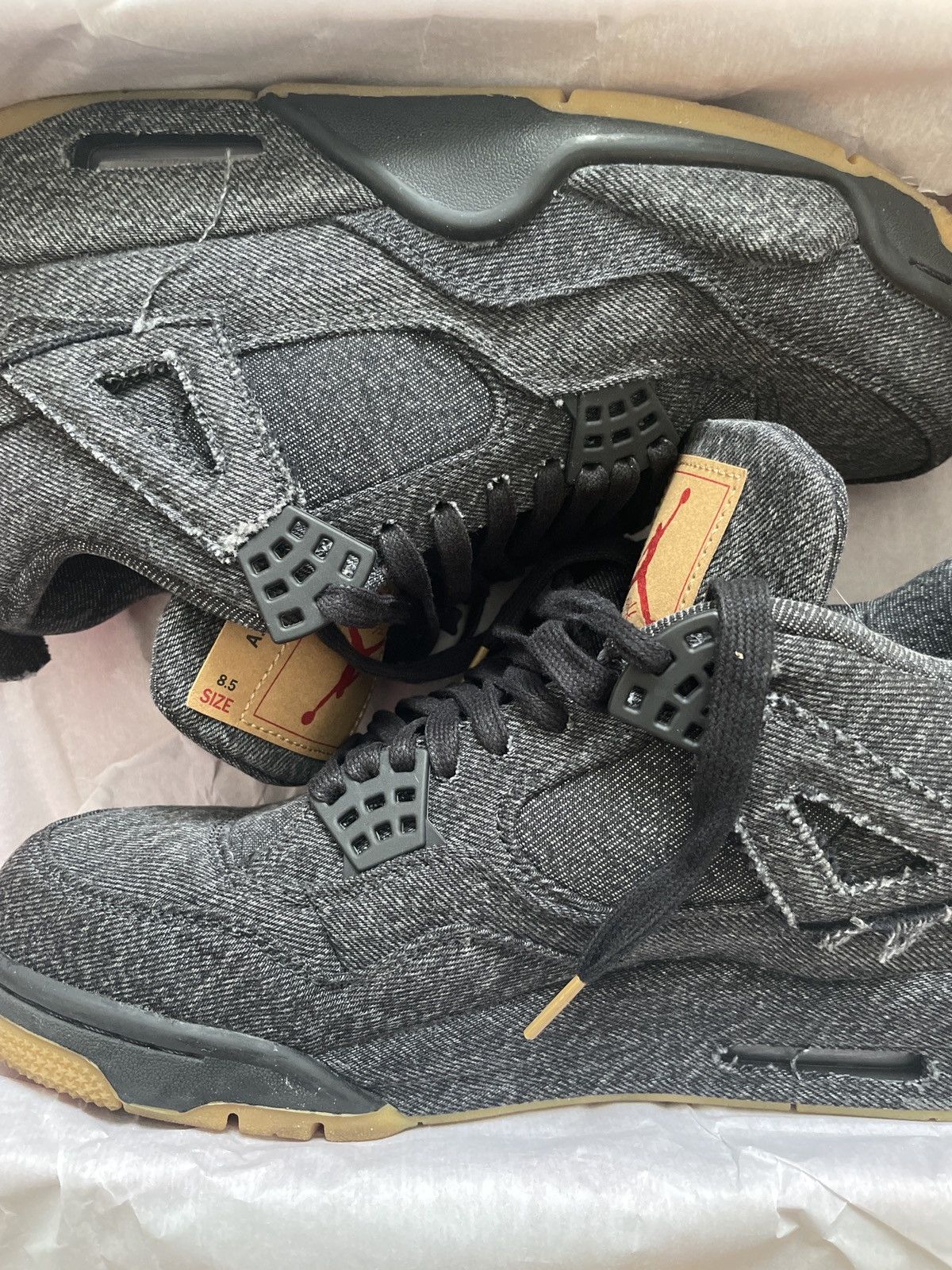 Levi's × Nike Levis x Nike Air Jordan 4 Retro Black Size US 8.5 / EU 41-42 - 1 Thumbnail
