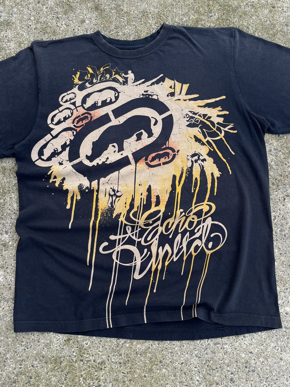 Ecko Unltd. Vintage Y2K Ecko Unitd. Faded T-Shirt Size US XL / EU 56 / 4 - 2 Thumbnail