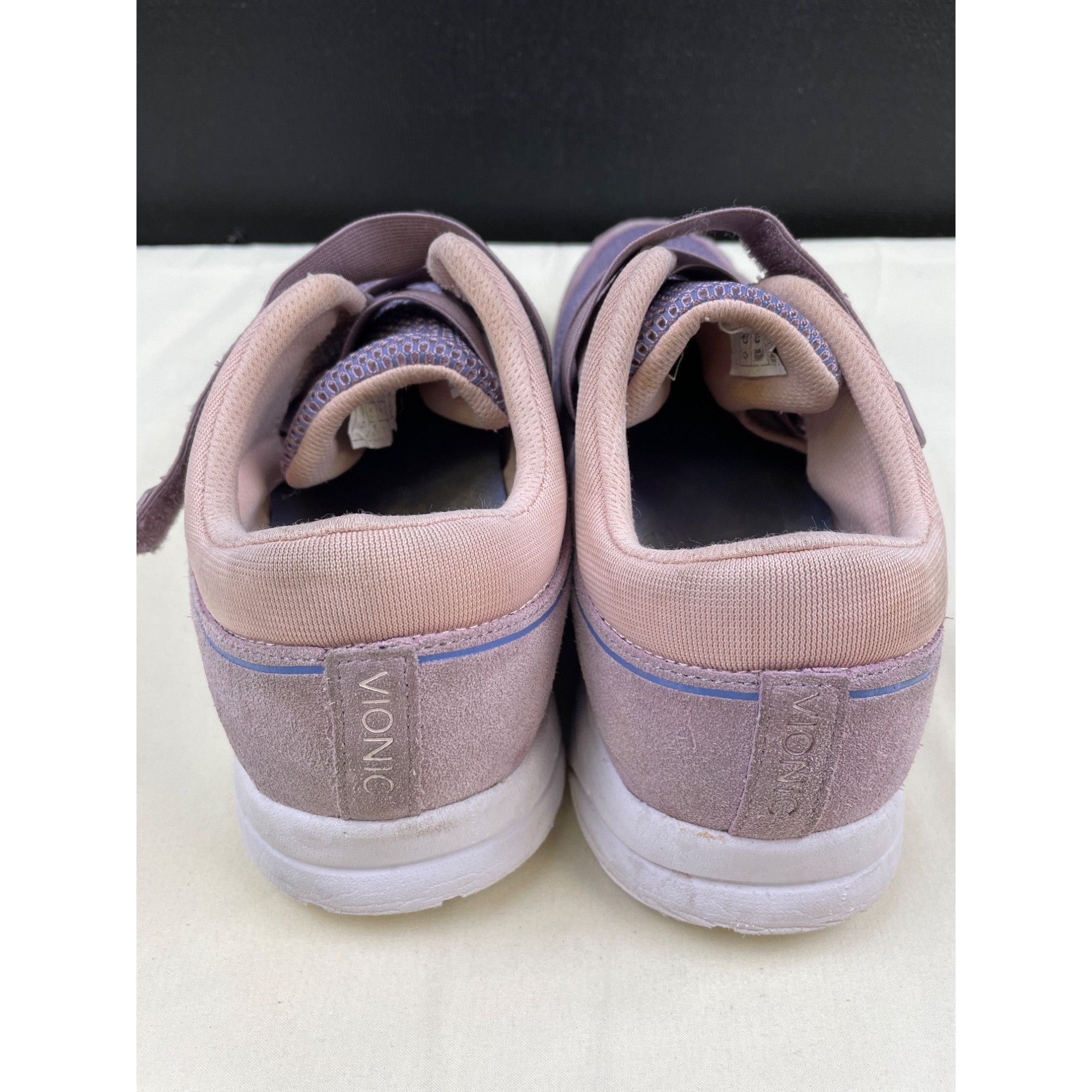 Vionic Vionic Women's Suede/Mesh Purple Shoes/Sneakers SIze 11 SKU Size US 11 / IT 41 - 5 Thumbnail