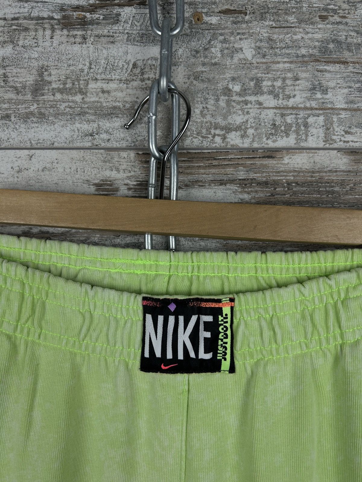 Nike Women’s Nike swoosh Sweatpants pants drill garment dyed y2k Size 32" / US 10 / IT 46 - 7 Thumbnail