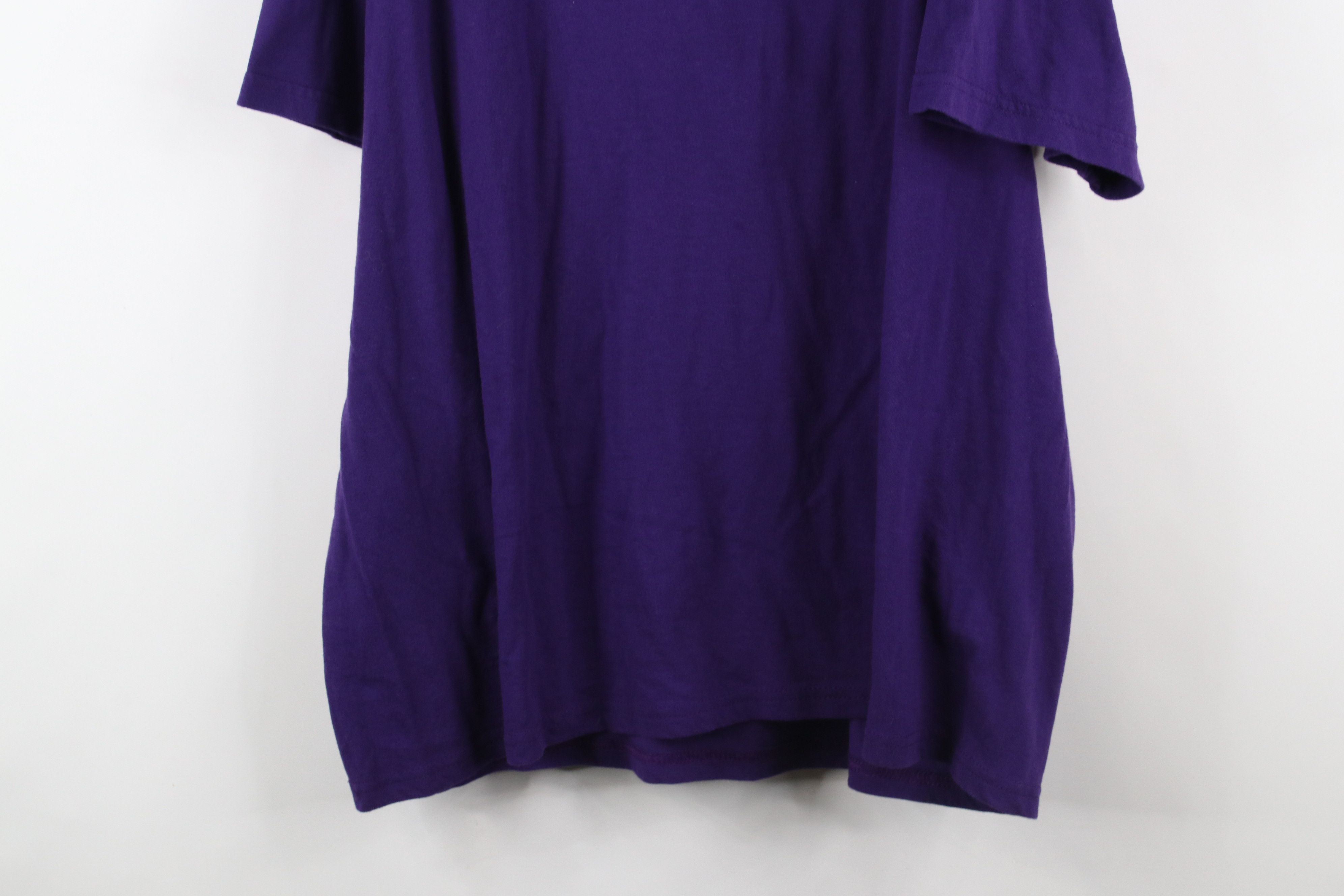 Russell Athletic × Vintage Vintage 90s Russell Athletic University Volleyball T-Shirt Size US XL / EU 56 / 4 - 12 Thumbnail