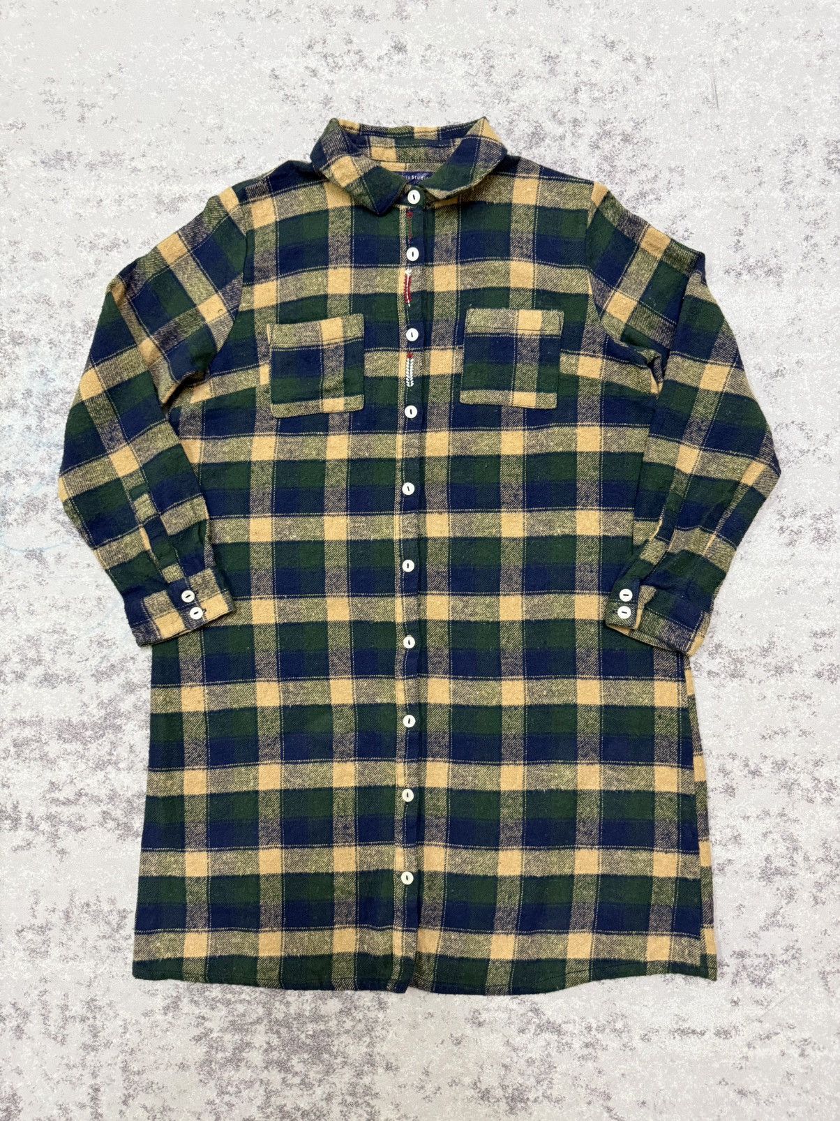 Japanese Brand VINTAGE T’bis STUDIO CHEKERED FLANNEL BUTTON UP LONG SHIRT Size M / US 6-8 / IT 42-44 - 3 Thumbnail