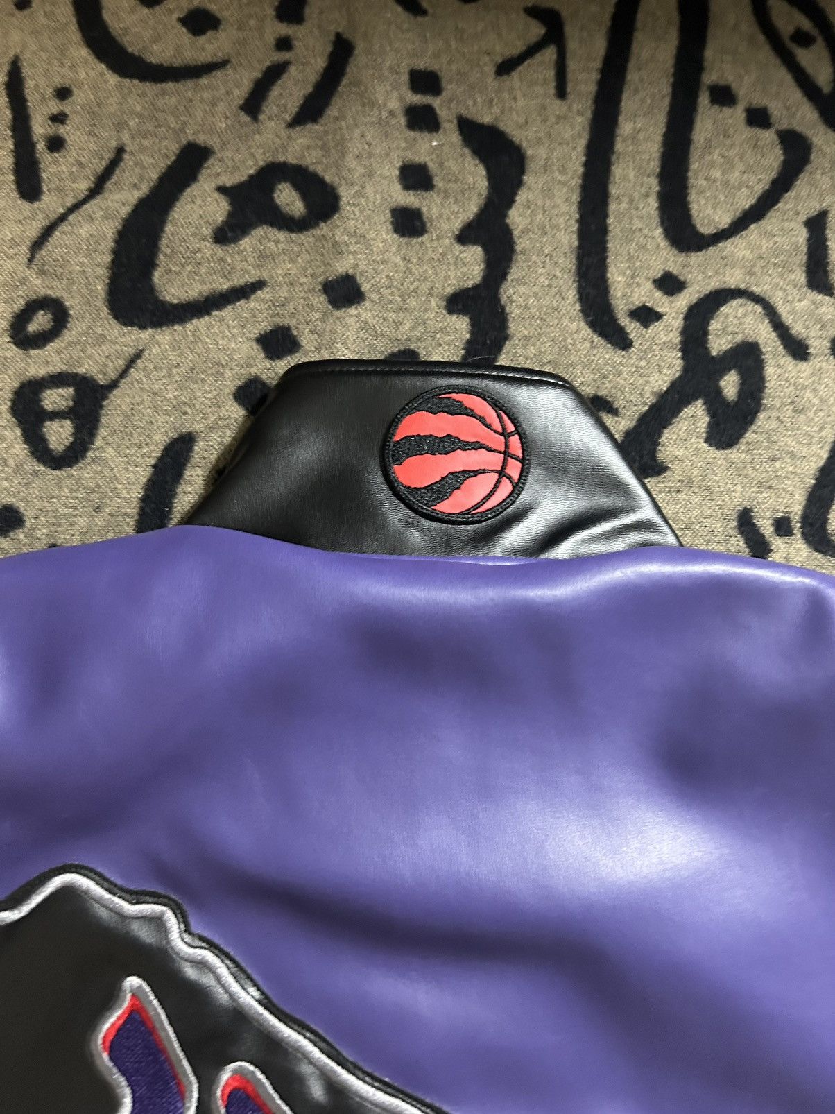Jeff Hamilton Jurassic Park x Jeff Hamilton x OVO Varsity Jacket Size US L / EU 52-54 / 3 - 7 Thumbnail