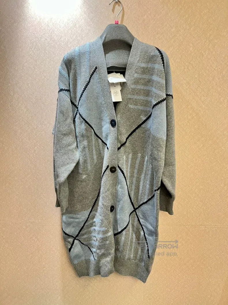 Hermes Hermes Pure cashmere oversized wide fit cardigan sweater Size XXS / US 00 / IT 34 - 1 Thumbnail