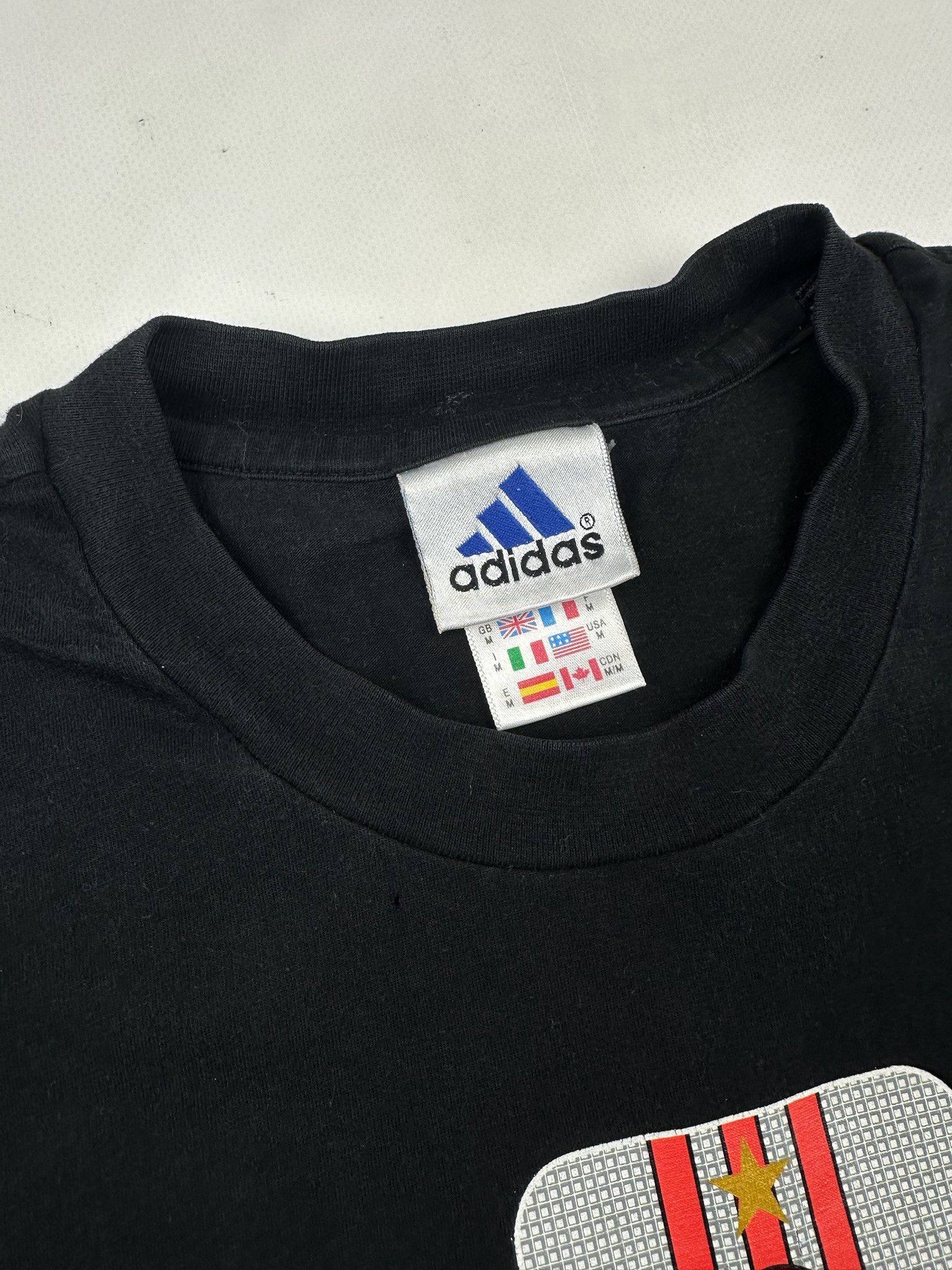Adidas VINTAGE ADIDAS AC MILAN VERY RARE Size US M / EU 48-50 / 2 - 3 Thumbnail