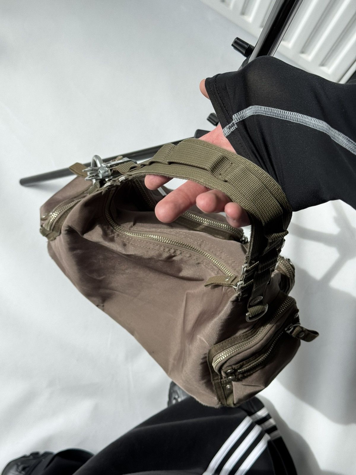 George Gina & Lucy × Japanese Brand Very Rare George Gina & lucy Y2k Alyx Bag Crossbody Handbag Size ONE SIZE - 14 Thumbnail
