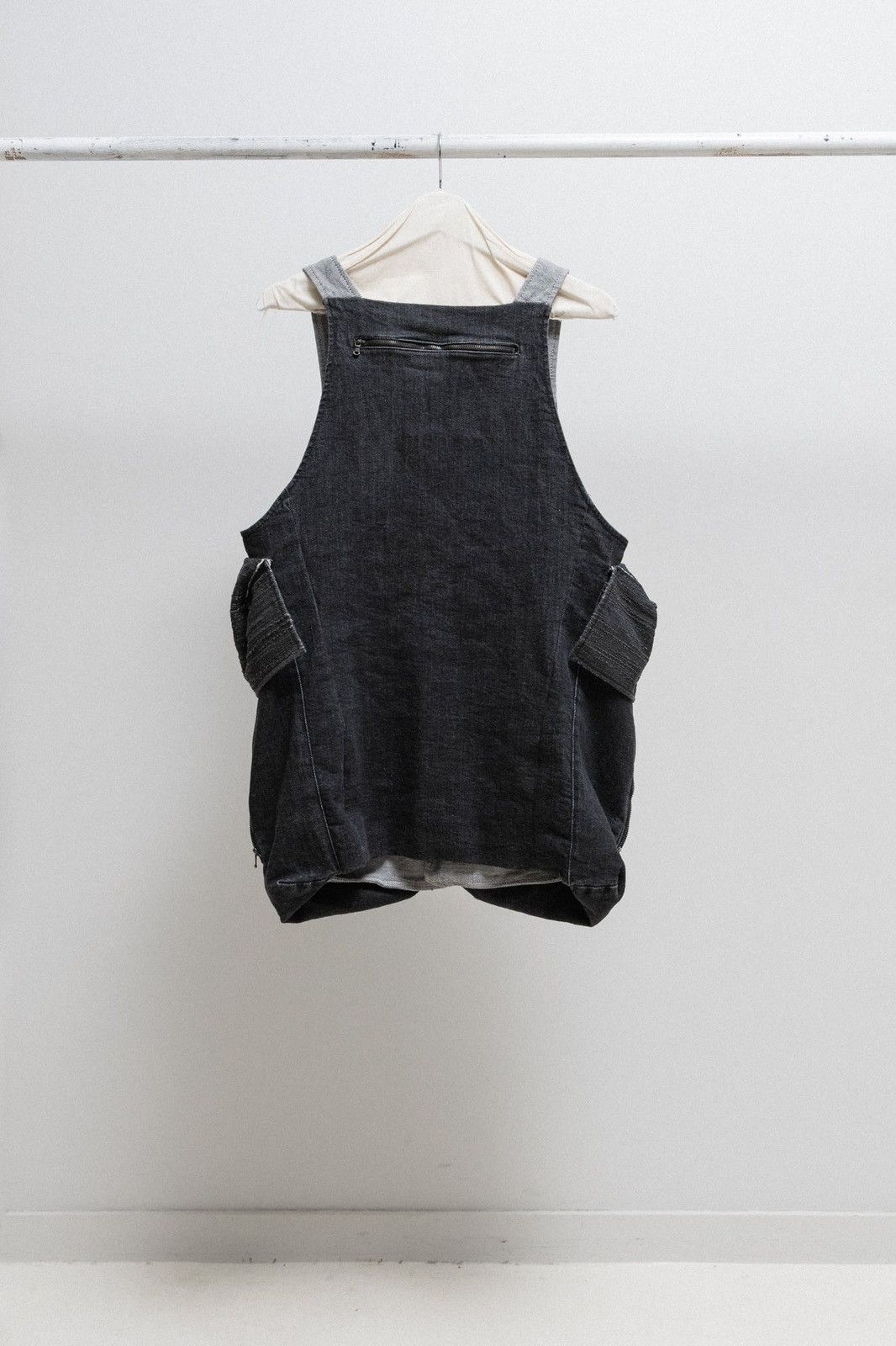 Masnada FW19 Denim vest with parachute pockets and zipper details Size US M / EU 48-50 / 2 - 2 Thumbnail