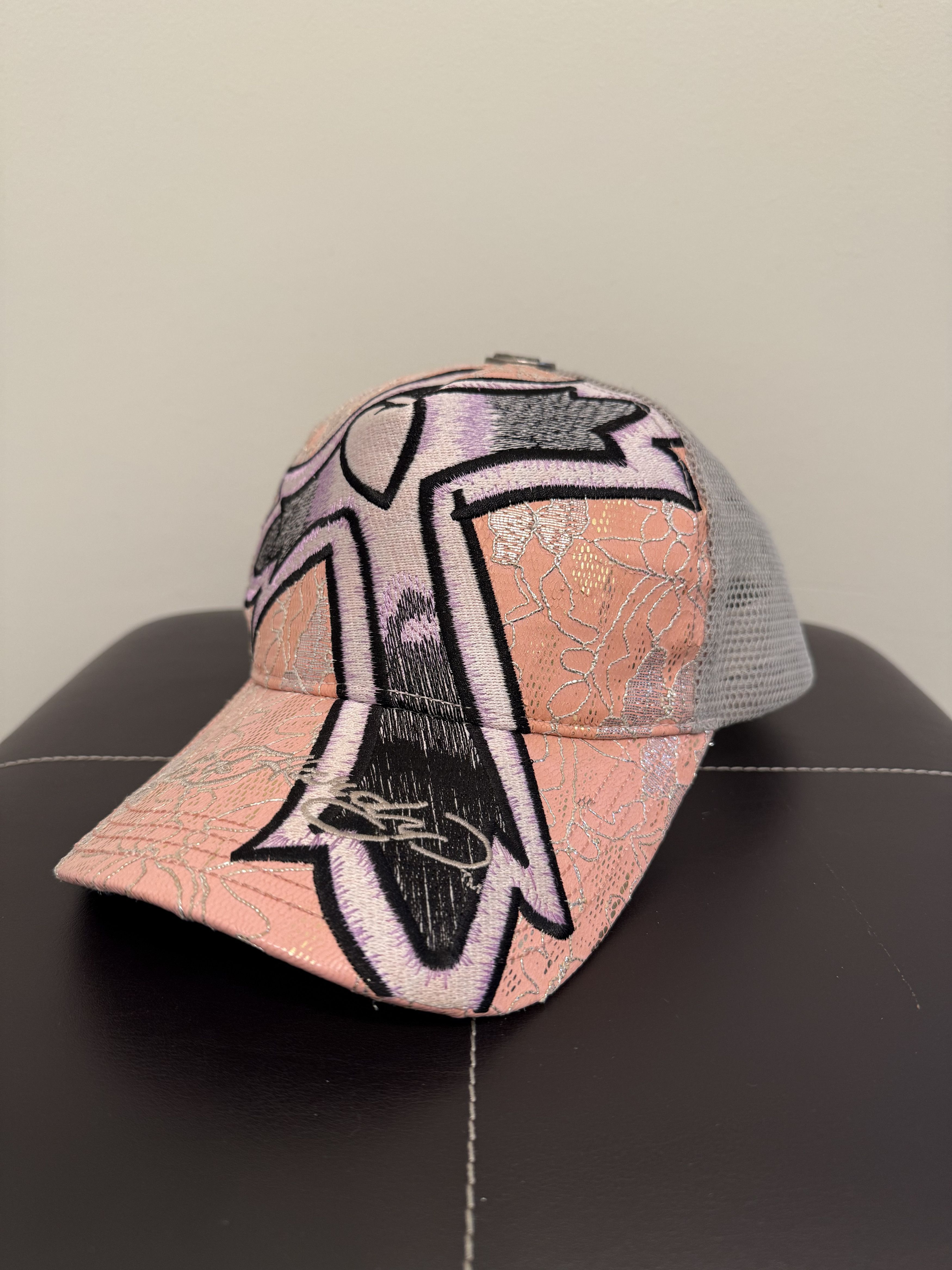 Ed Hardy Ed Hardy Cross Trucker Hat Size ONE SIZE - 1 Thumbnail