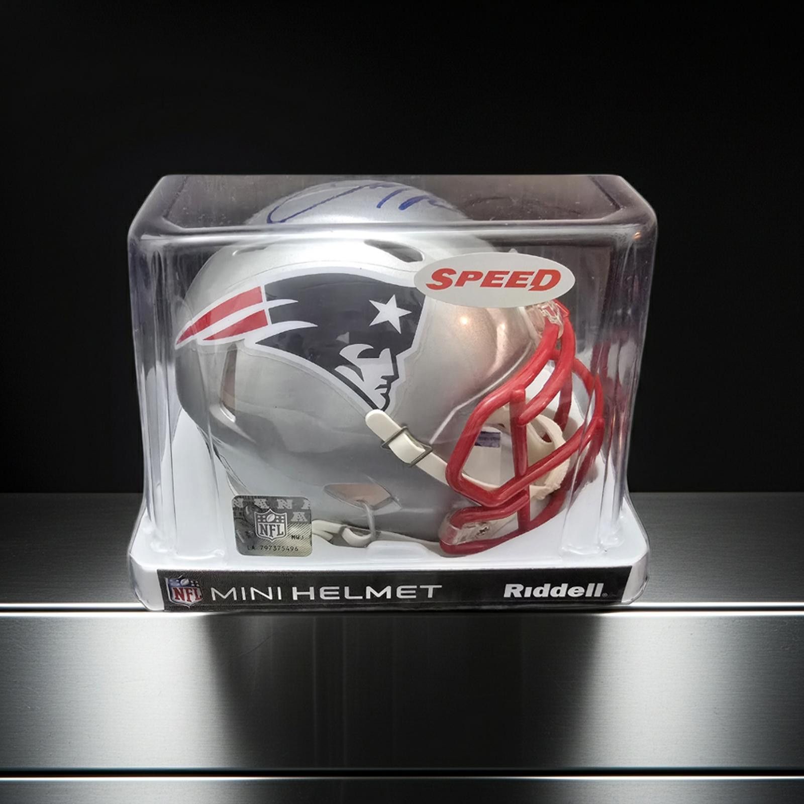 Other Julian Edelman Patriots Signed Riddell Mini Helmet With COA Size ONE SIZE - 1 Thumbnail