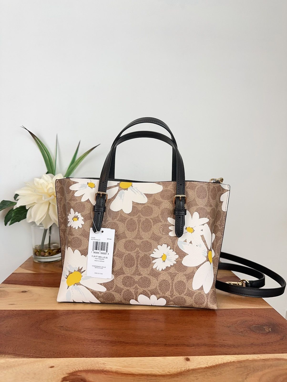 Coach NWT Coach Mollie Tote Bag 25 With Floral Print Size ONE SIZE - 3 Thumbnail