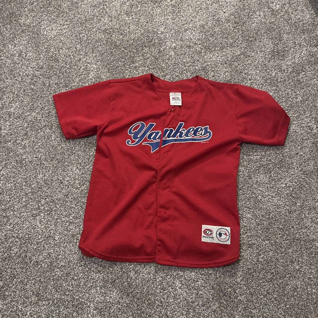MLB Red Yankees Jersey(Kids) Size US L / EU 52-54 / 3 - 1 Thumbnail