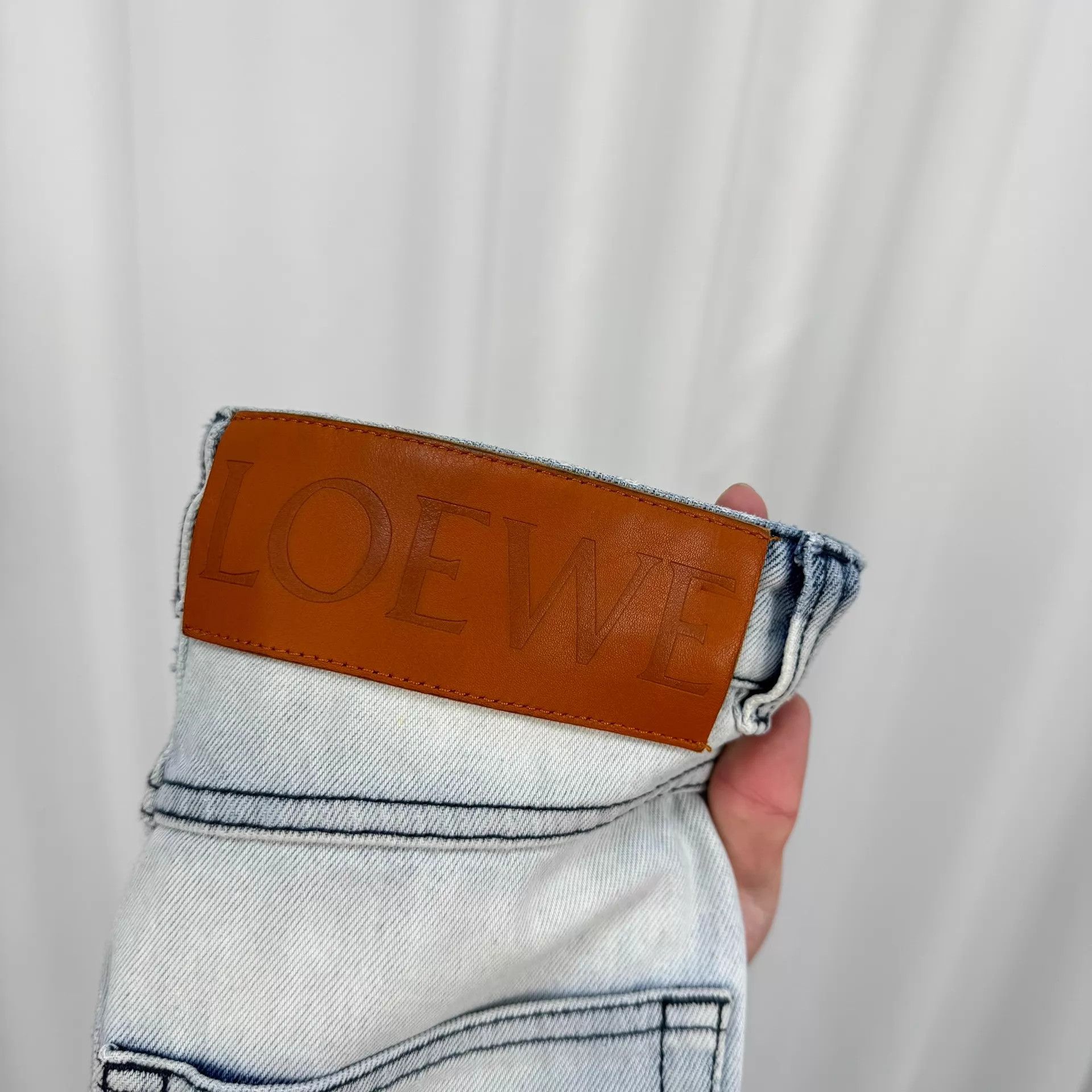 Loewe Loewe washed leather tag jeans 34 98 new Size 24" / US 00 / IT 34 - 6 Thumbnail