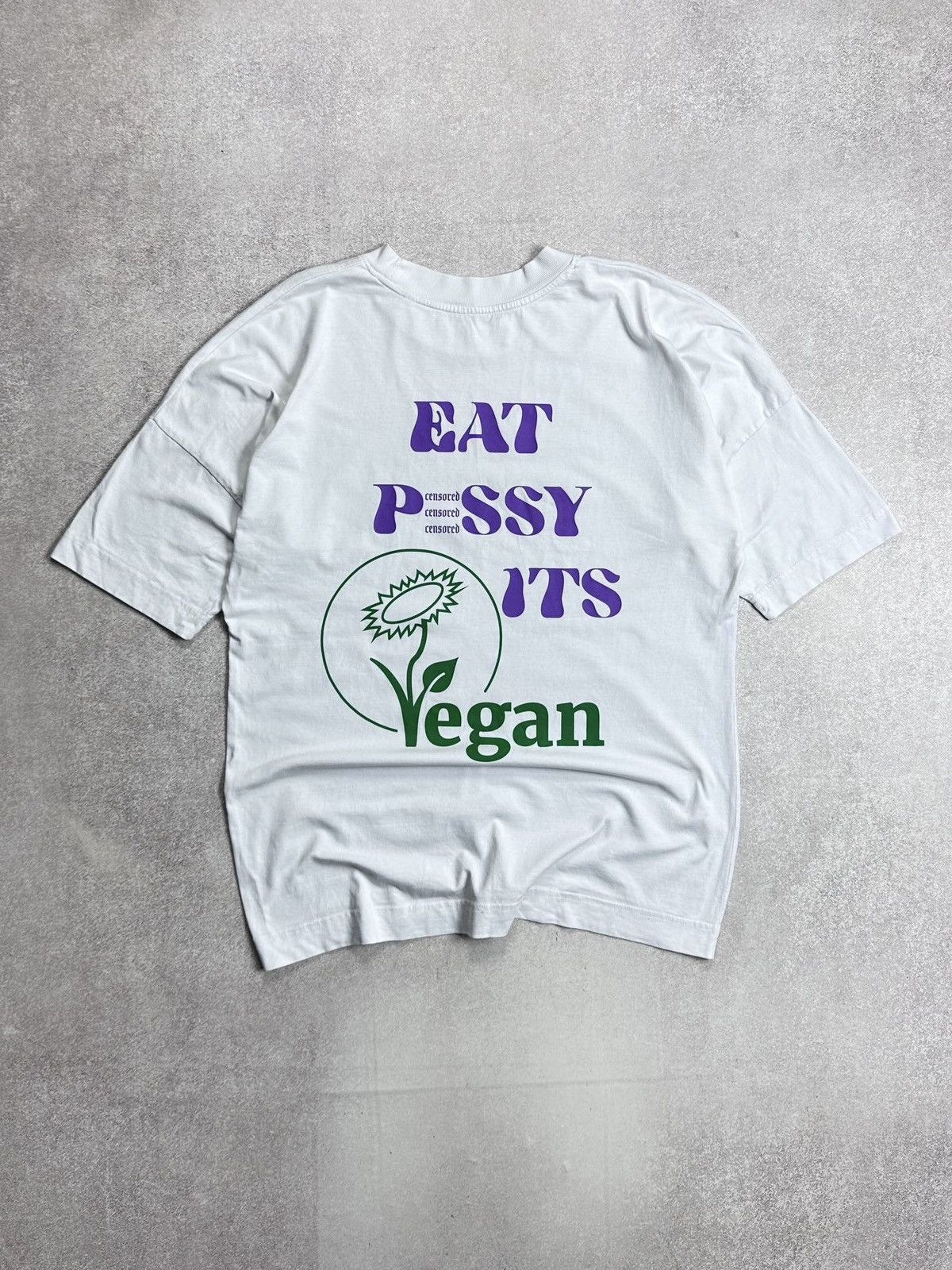 Vintage Vintage Eat P It's Vegan Boxy T-shirt XL Size US XL / EU 56 / 4 - 1 Thumbnail