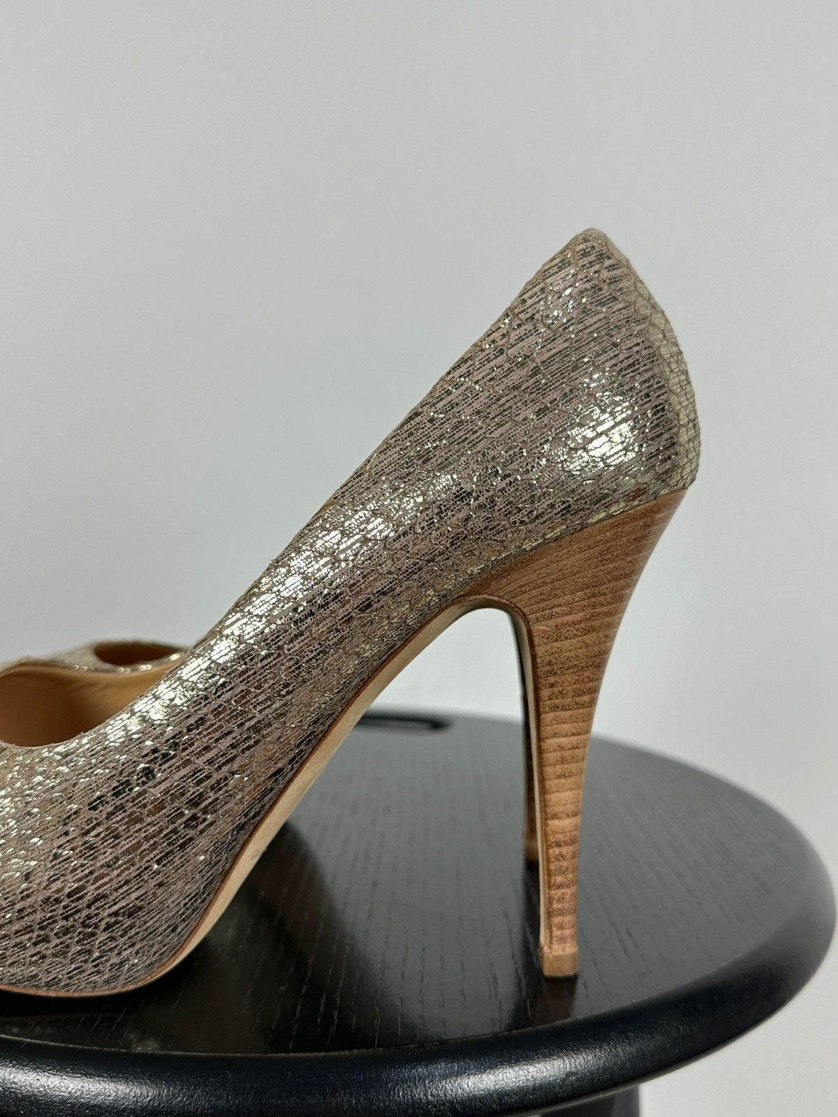 Giuseppe Zanotti Giuseppe Zanotti Gold Metallic Python Embossed Leather Pumps Size US 8 / IT 38 - 12 Thumbnail