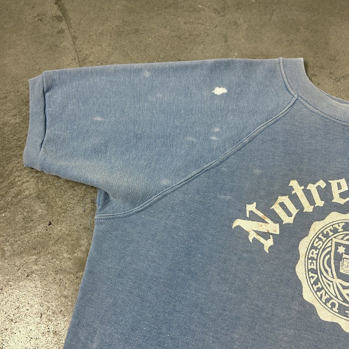 Champion × Vintage 1960s Notre Dame Collegiate Sweatshirt S/S Size US L / EU 52-54 / 3 - 11 Thumbnail