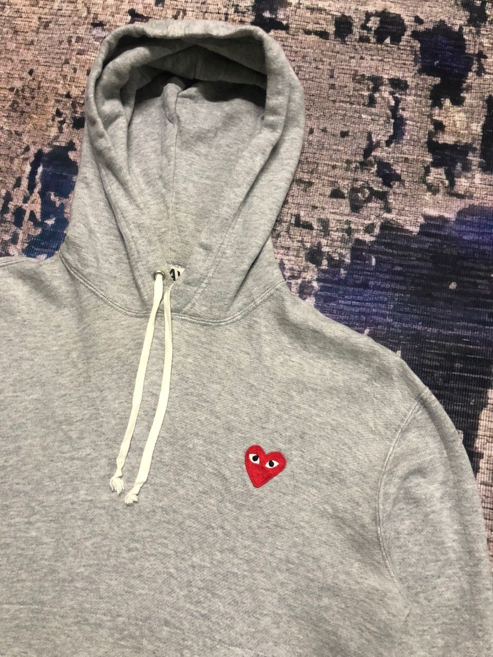Comme des Garcons PLAY Comme Des Garcons Play Hoodie Fullover Grey AD2012 Size US M / EU 48-50 / 2 - 4 Thumbnail