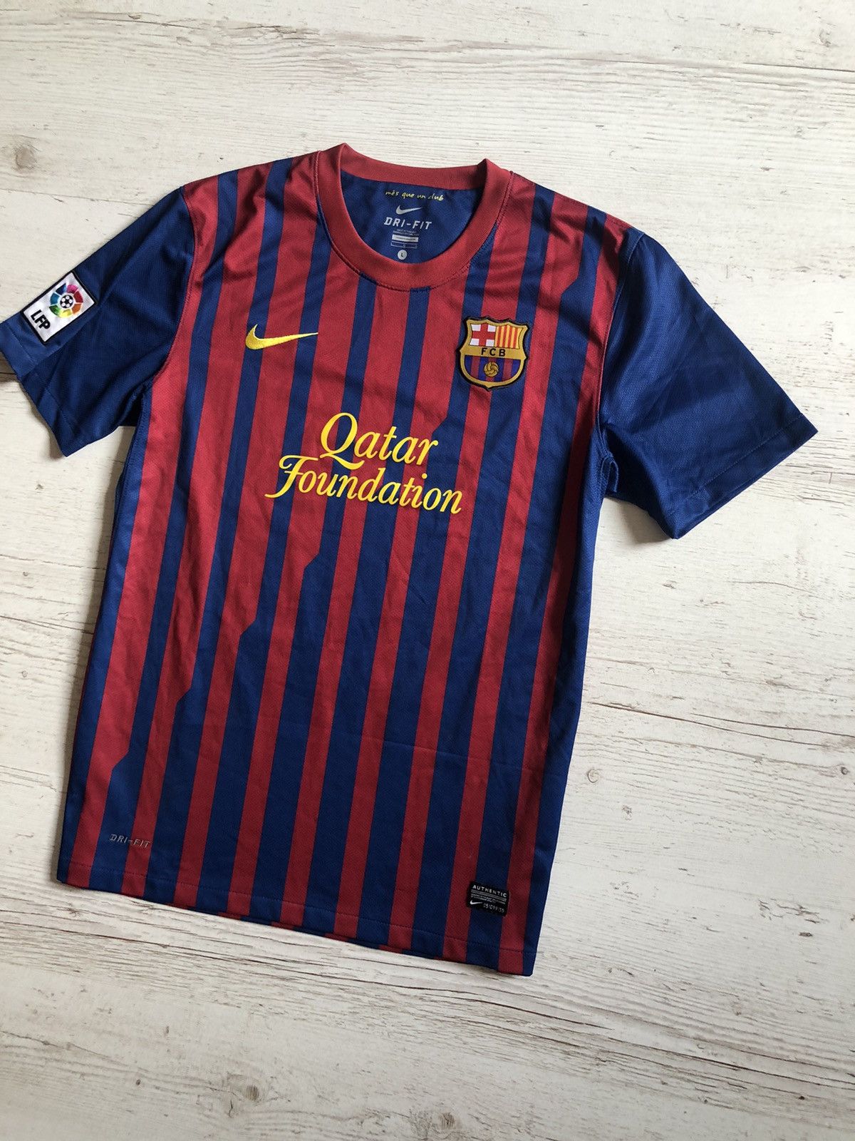Nike BARCELONA 2011 2012 HOME SHIRT FOOTBALL SOCCER JERSEY Size US L / EU 52-54 / 3 - 2 Thumbnail
