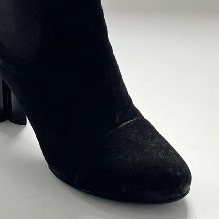 Louis Vuitton Louis Vuitton Black Ankle Heeled Boots for Women -2508 Size US 6 / IT 36 - 7 Thumbnail