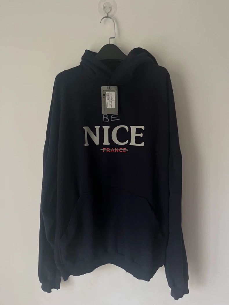 Balenciaga Balenciaga Make old hooded sweaters with worn holes. Size US M / EU 48-50 / 2 - 1 Thumbnail