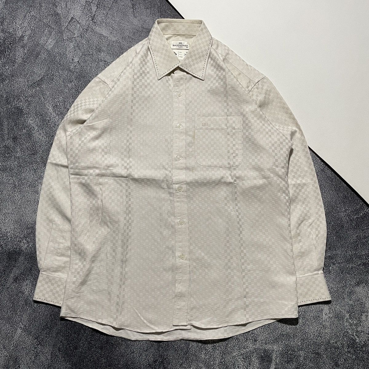 Balenciaga Balenciaga BB Pocket Shirts Embossed Size US XL / EU 56 / 4 - 1 Thumbnail