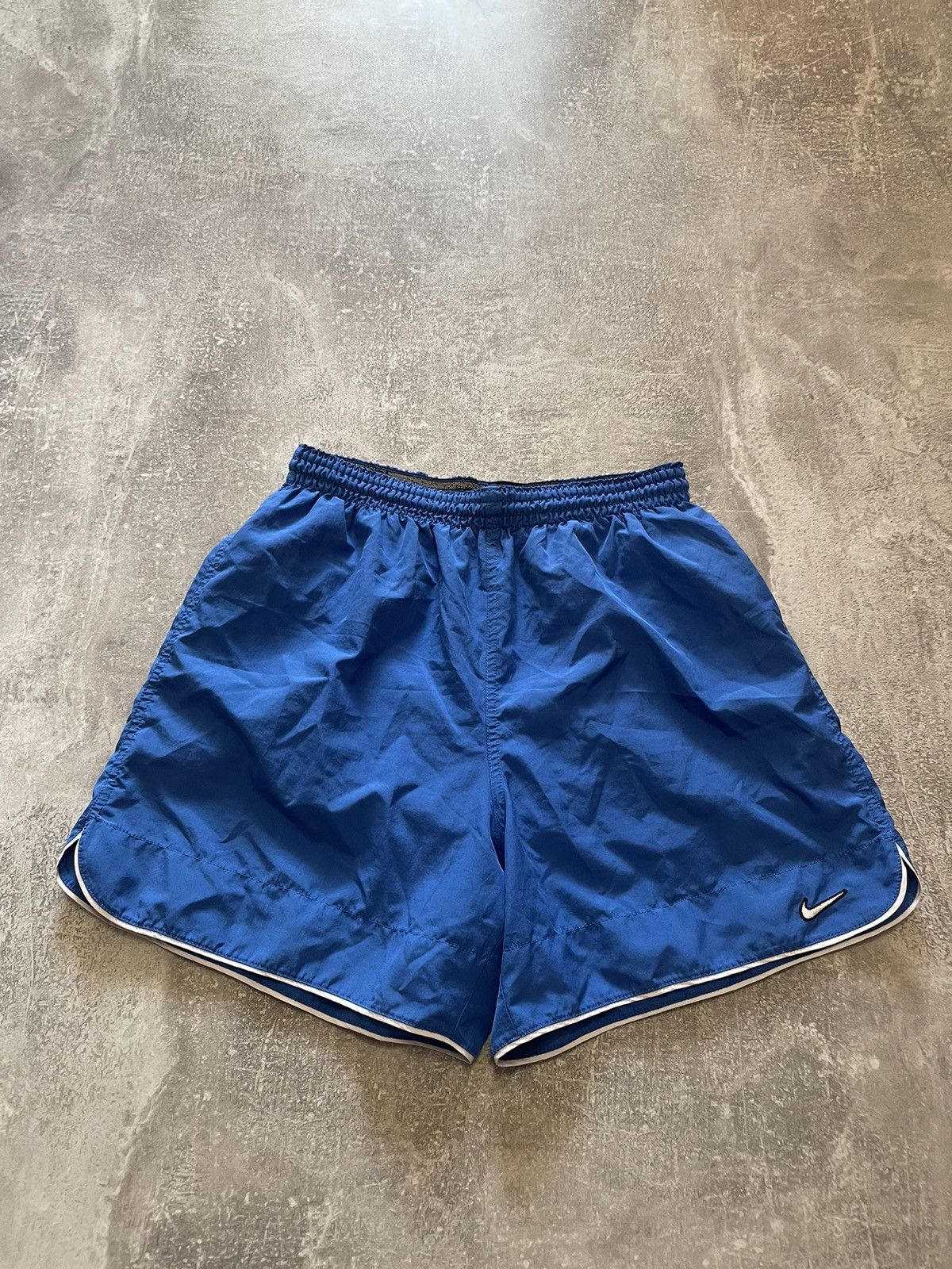 Nike × Vintage Vintage Nike Shorts Swoosh Logo Y2K 90s Size US 31 - 1 Thumbnail