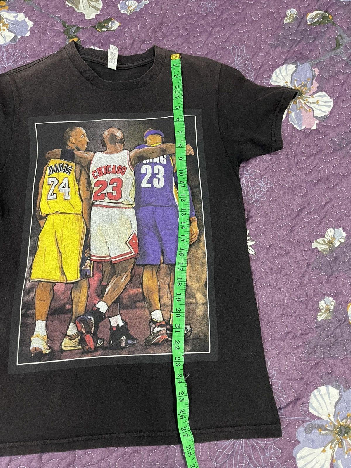 NBA Vintage Kobe Bryant Michael Jordan LeBrom James T-Shirt Size US S / EU 44-46 / 1 - 11 Thumbnail