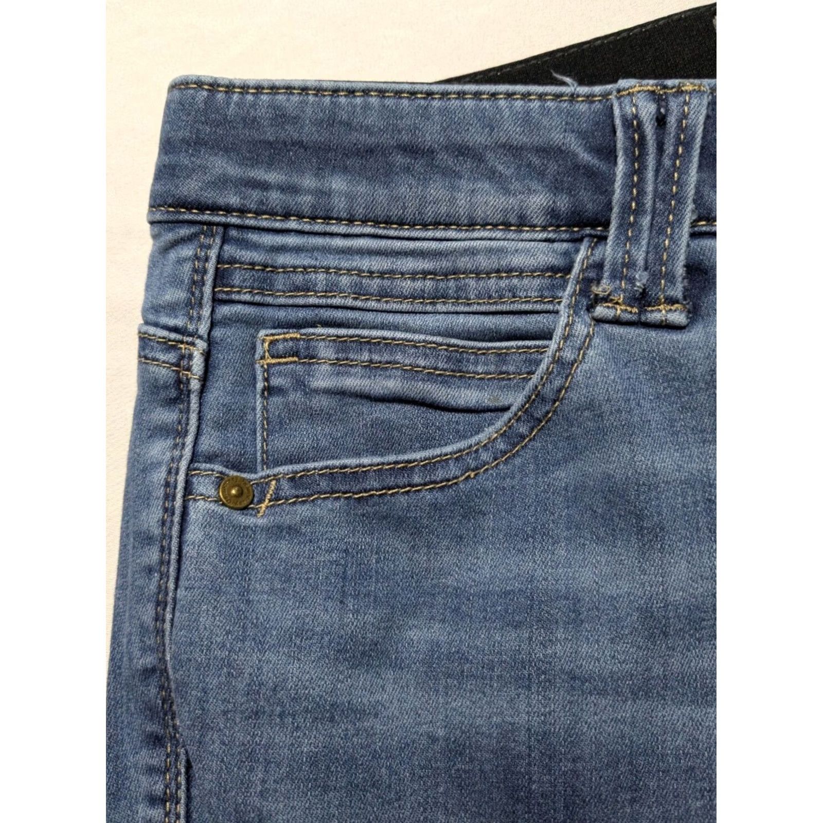 Vintage DEMOCRACY AB' TECHNOLOGY Women Size 8 Cutout Hem Lyocell Stretch Denim Jeans Shirt? Size 30" / US 8 / IT 44 - 4 Thumbnail