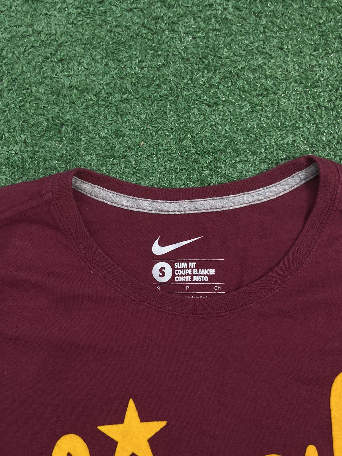 Nike Swoosh central nike tee Size US S / EU 44-46 / 1 - 3 Thumbnail