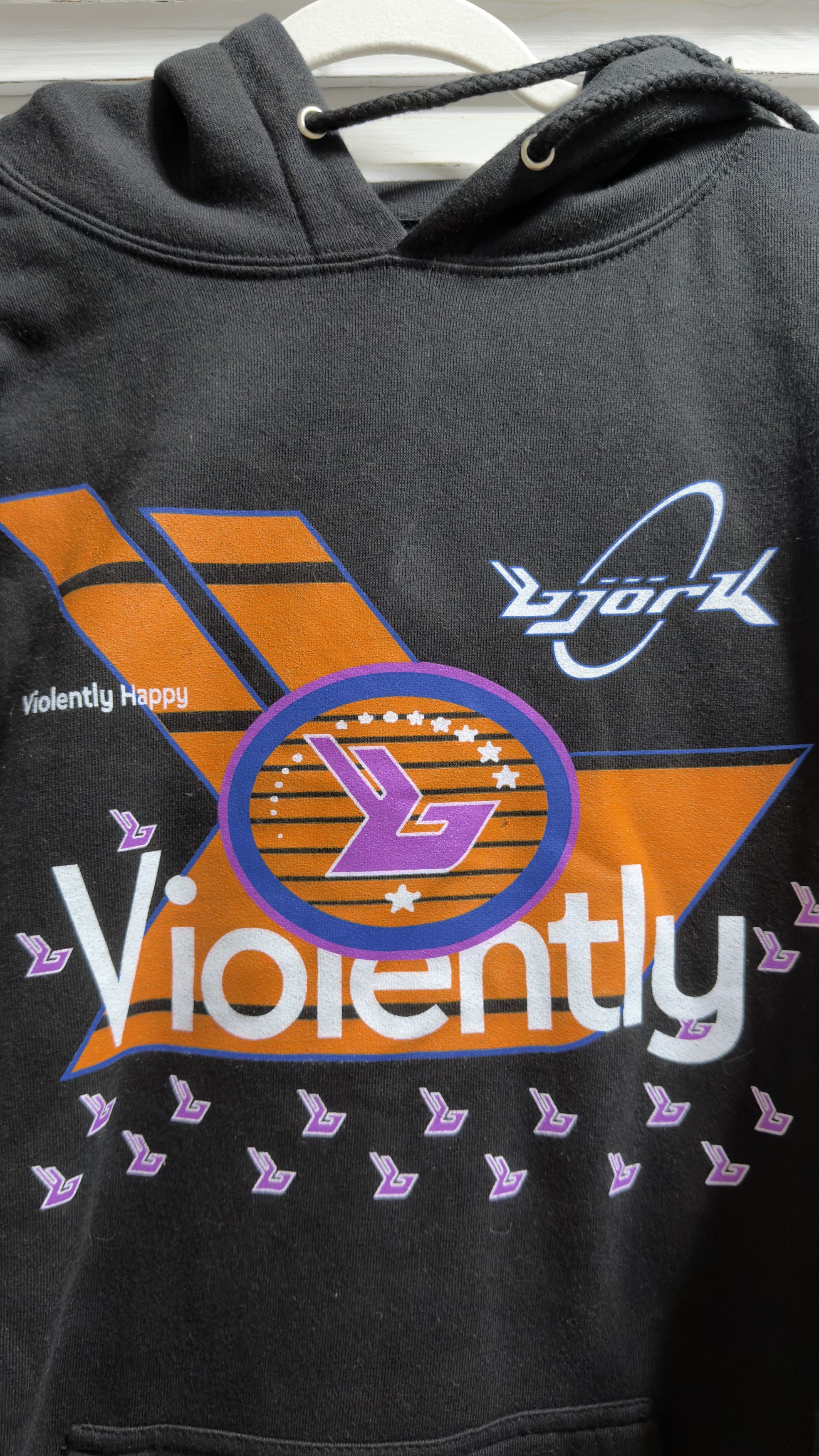Band Tees Bjork Violently Happy Debut Hoodie Size US XL / EU 56 / 4 - 6 Thumbnail