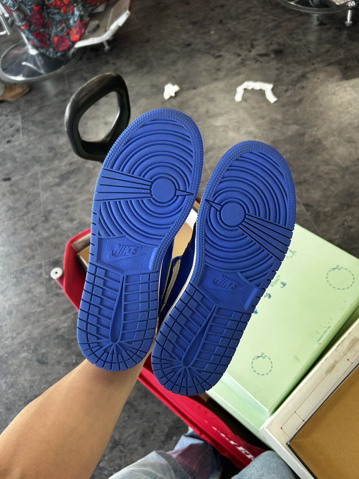 Nike Jordan 1 high hyper Royal Size US 8 / IT 38 - 5 Thumbnail