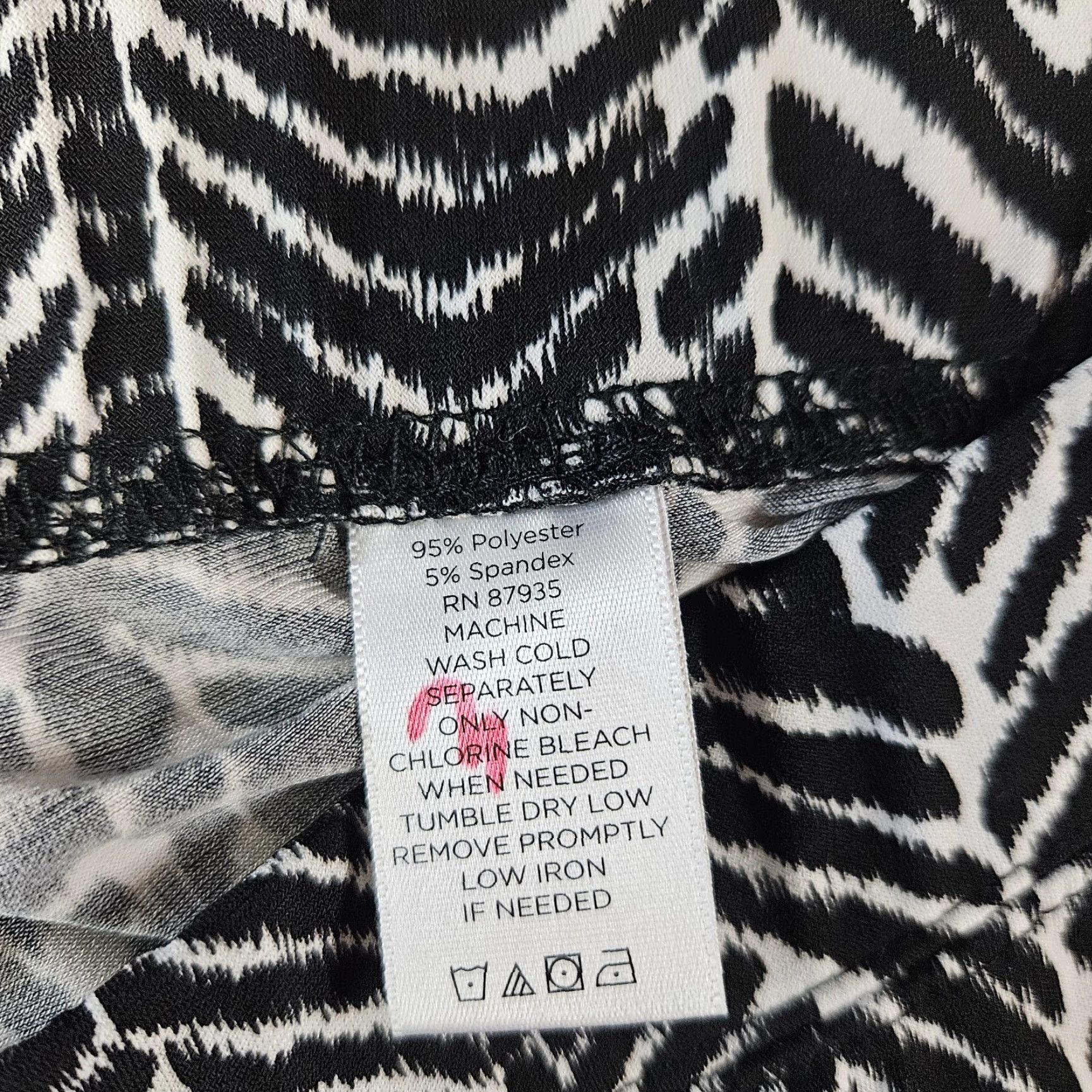 Vintage Susan Graver Womens Cropped Pants Sz XS Petite Black White Pull On High Rise Pant Size 26" / US 2 / IT 38 - 6 Thumbnail