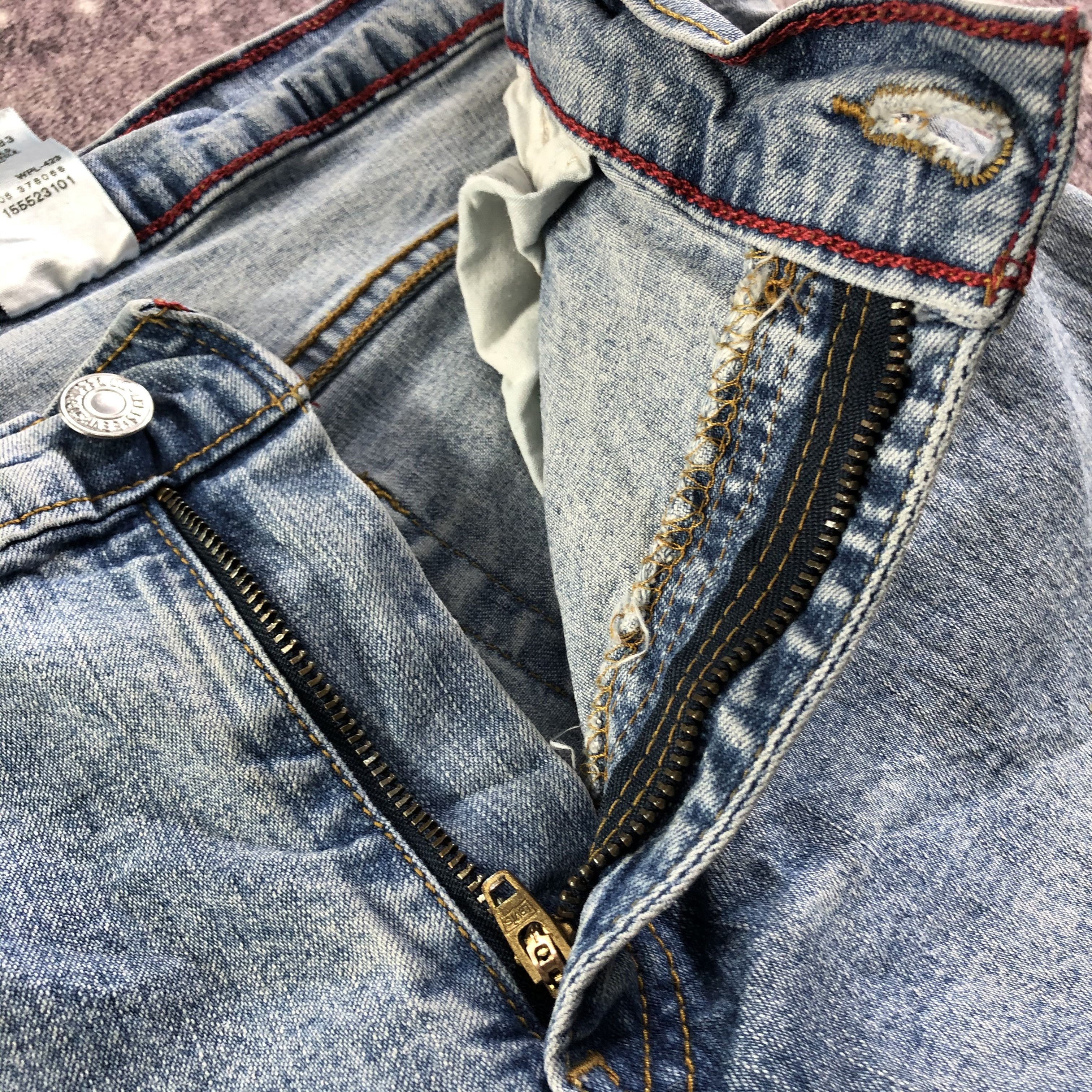 Levi's × Vintage Vintage Light Wash Levis Jeans-JM3474 Size 32" / US 10 / IT 46 - 7 Thumbnail