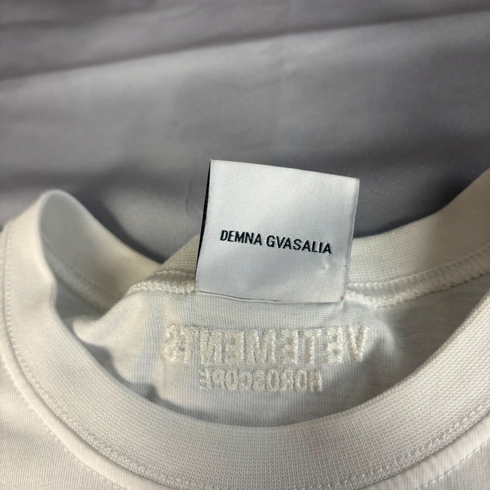 Vetements Vetements zodiac t-shirt Size US S / EU 44-46 / 1 - 4 Thumbnail