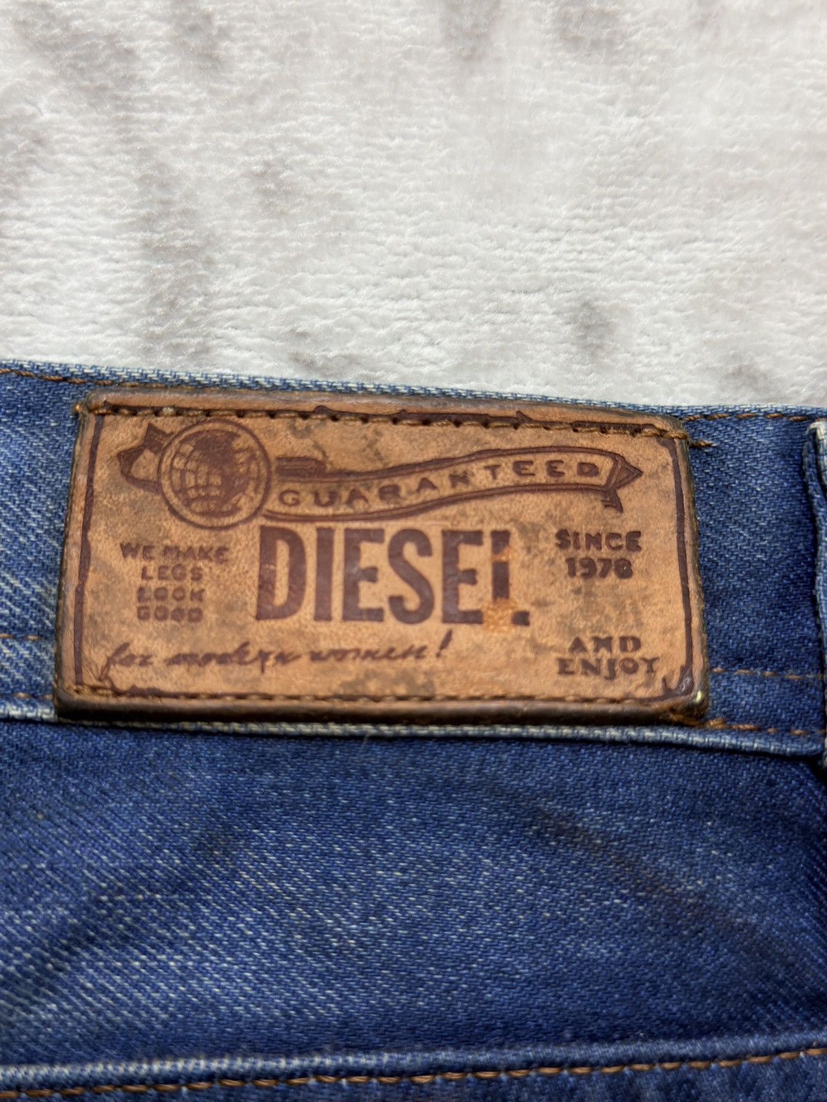 Diesel Diesel Faithlegg Women Straight Fit Y2K Mud Washed Denim Size US 27 - 15 Thumbnail