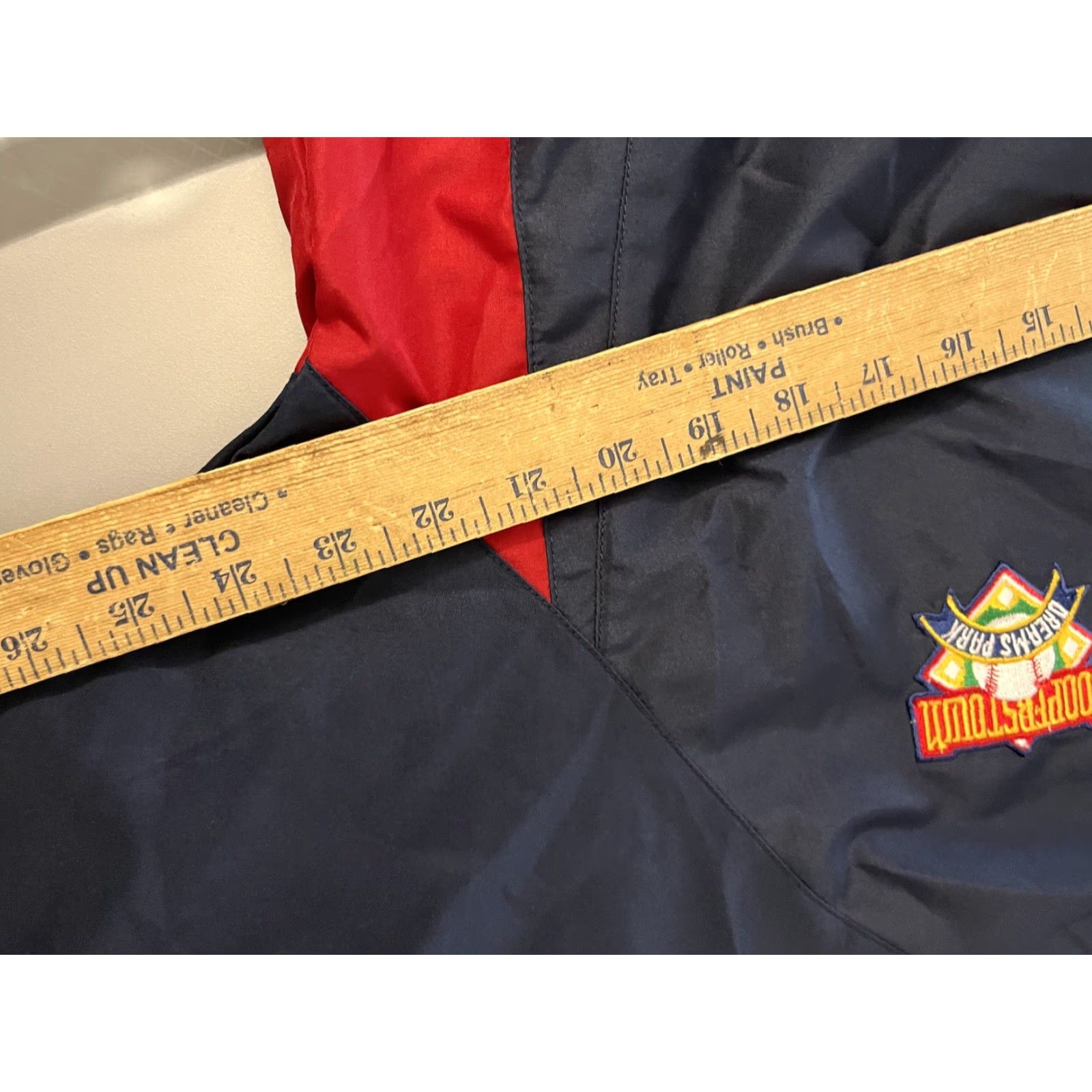 Vintage Cooperstown Authentic Mens Pullover Wind Shirt Casual Short Sleeve V-Neck Navy Blue Red 100% Polyester Softshell Embroidered Dream Size US M / EU 48-50 / 2 - 6 Thumbnail