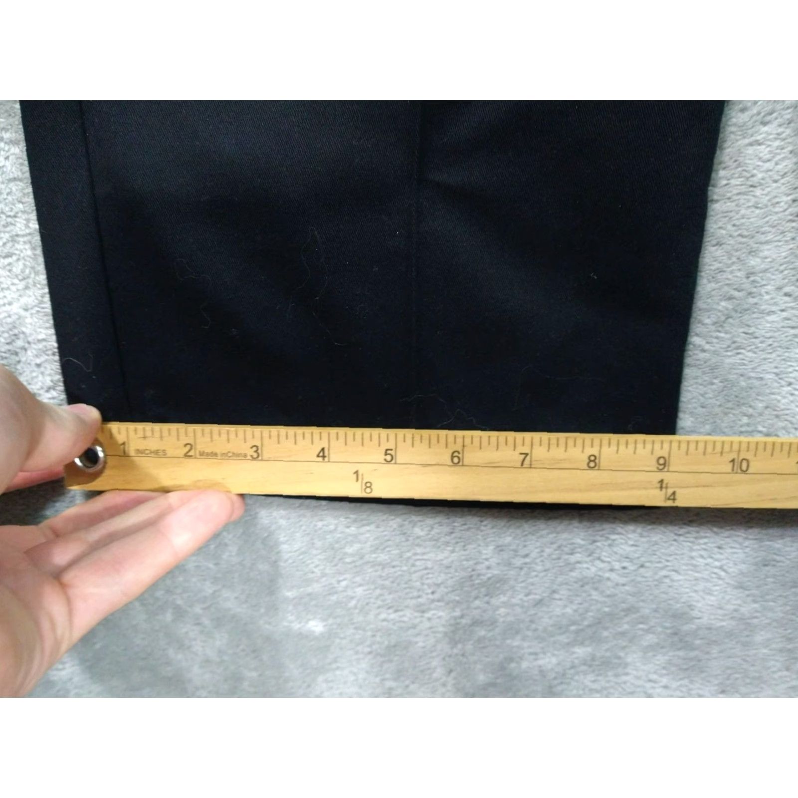 Vintage St John's Bay Pants Mens 38x30 Black Chino Classic Fit Pleated Easy Care Stretch Pants Mens Regular 38 Black Classic Chino Size US 38 / EU 54 - 6 Thumbnail