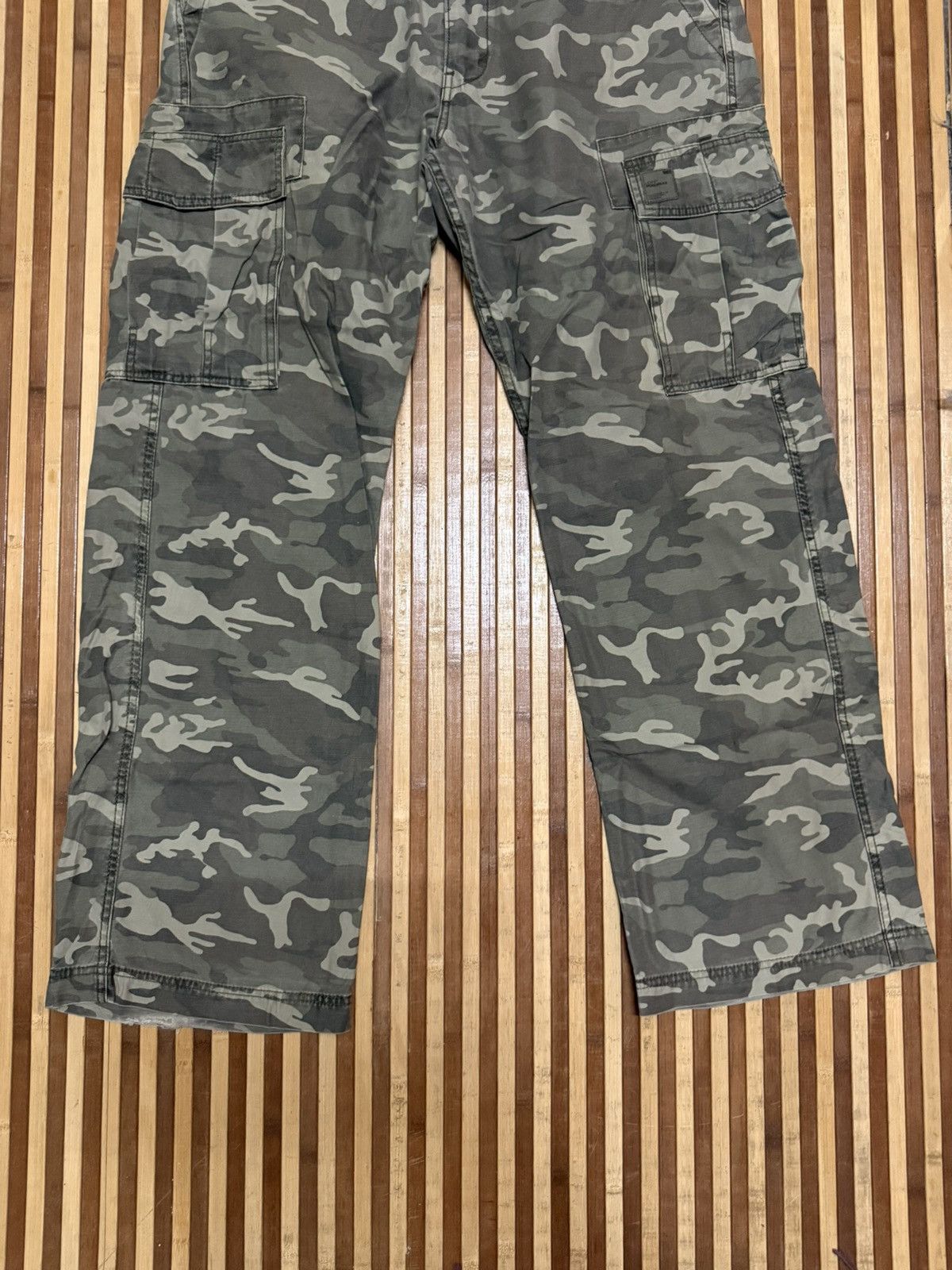 Levi's Levis Camouflage Cargo Pants / Multipocket / Streetwear Size US 36 / EU 52 - 3 Thumbnail
