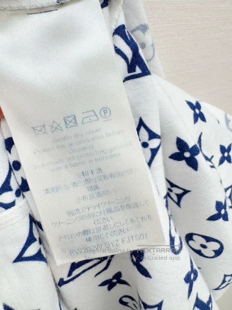 Louis Vuitton Louis Vuitton Blue printed four flower short sleeves Size US L / EU 52-54 / 3 - 5 Thumbnail