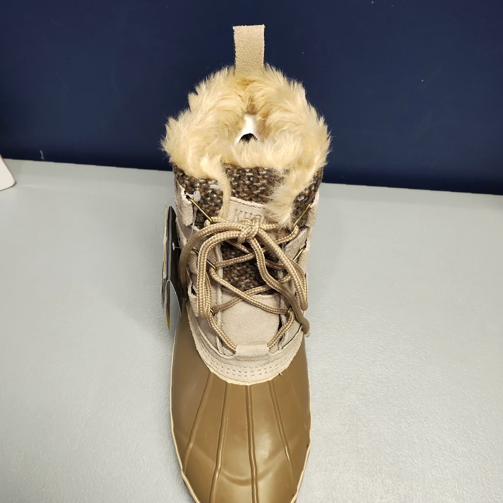 Vintage Khombu Thermolite Lola Winter Boots Womens 10 Taupe Faux Fur Round Toe Lace Up Boot Size US 10 / IT 40 - 5 Thumbnail