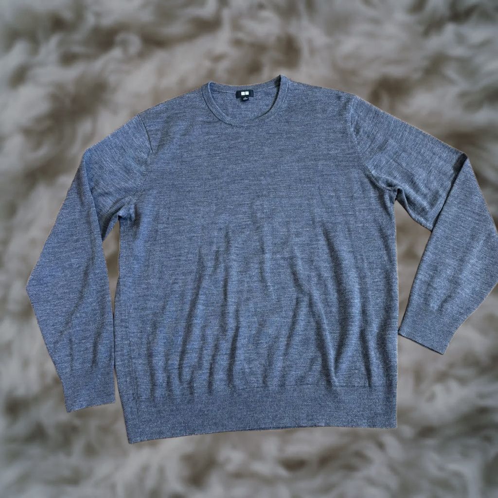 Uniqlo Mens Uniqlo Wool Crewneck Sweater Gray L Shirt? Size US L / EU 52-54 / 3 - 1 Thumbnail