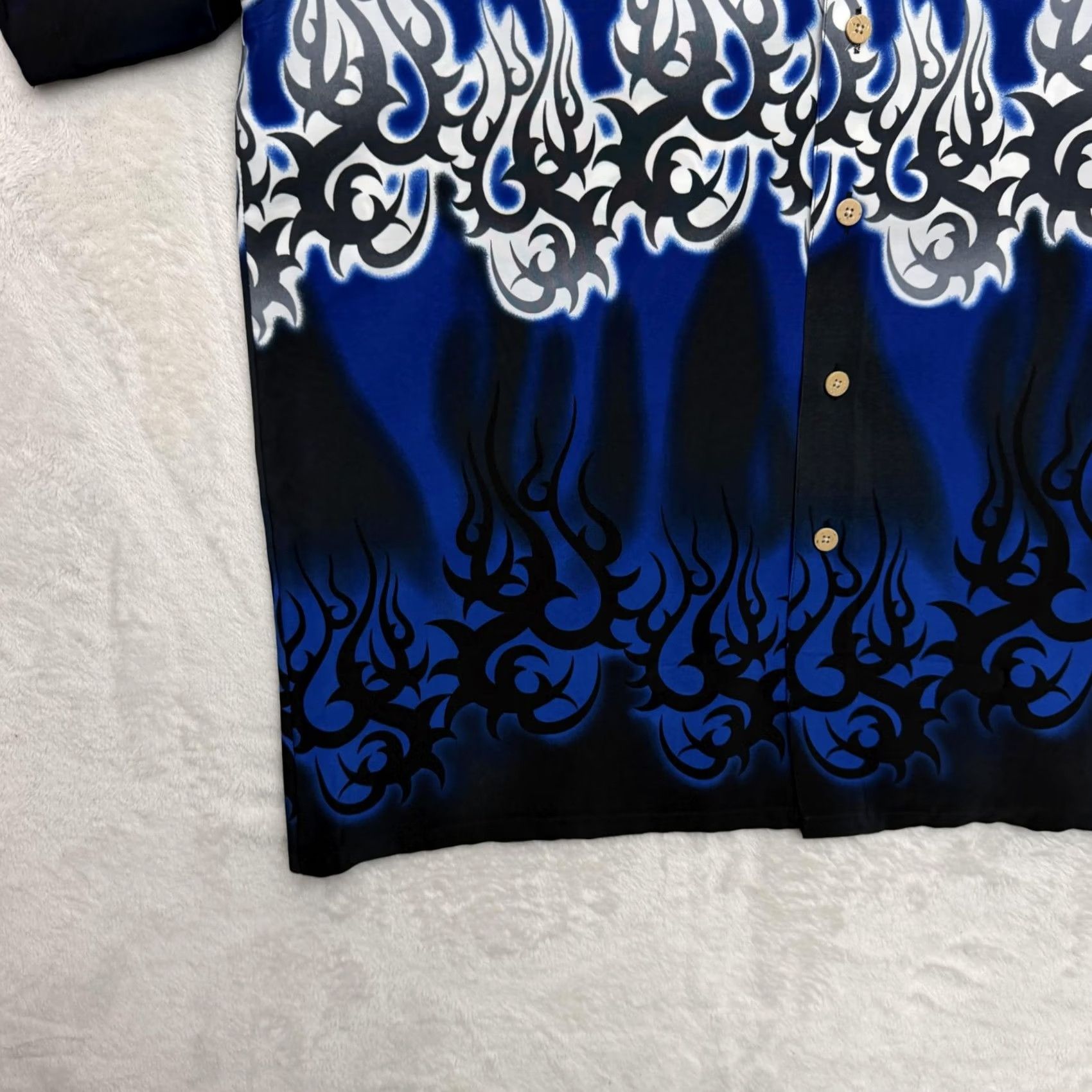 Vintage VINTAGE Y2K Emergency Exit Shirt Mens M Blue Flame Graphic Button Up Casual Size US M / EU 48-50 / 2 - 6 Thumbnail