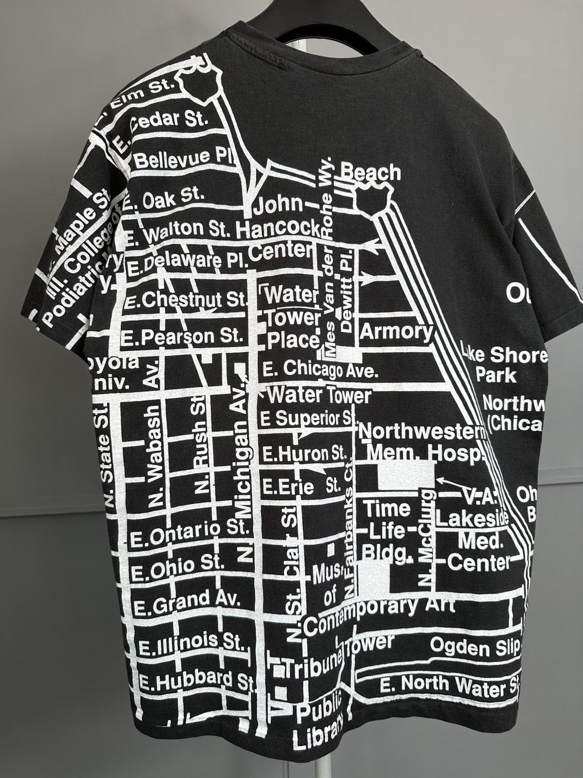 Band Tees 1993 Vintage Chicago Band Tshirt Size US L / EU 52-54 / 3 - 7 Thumbnail