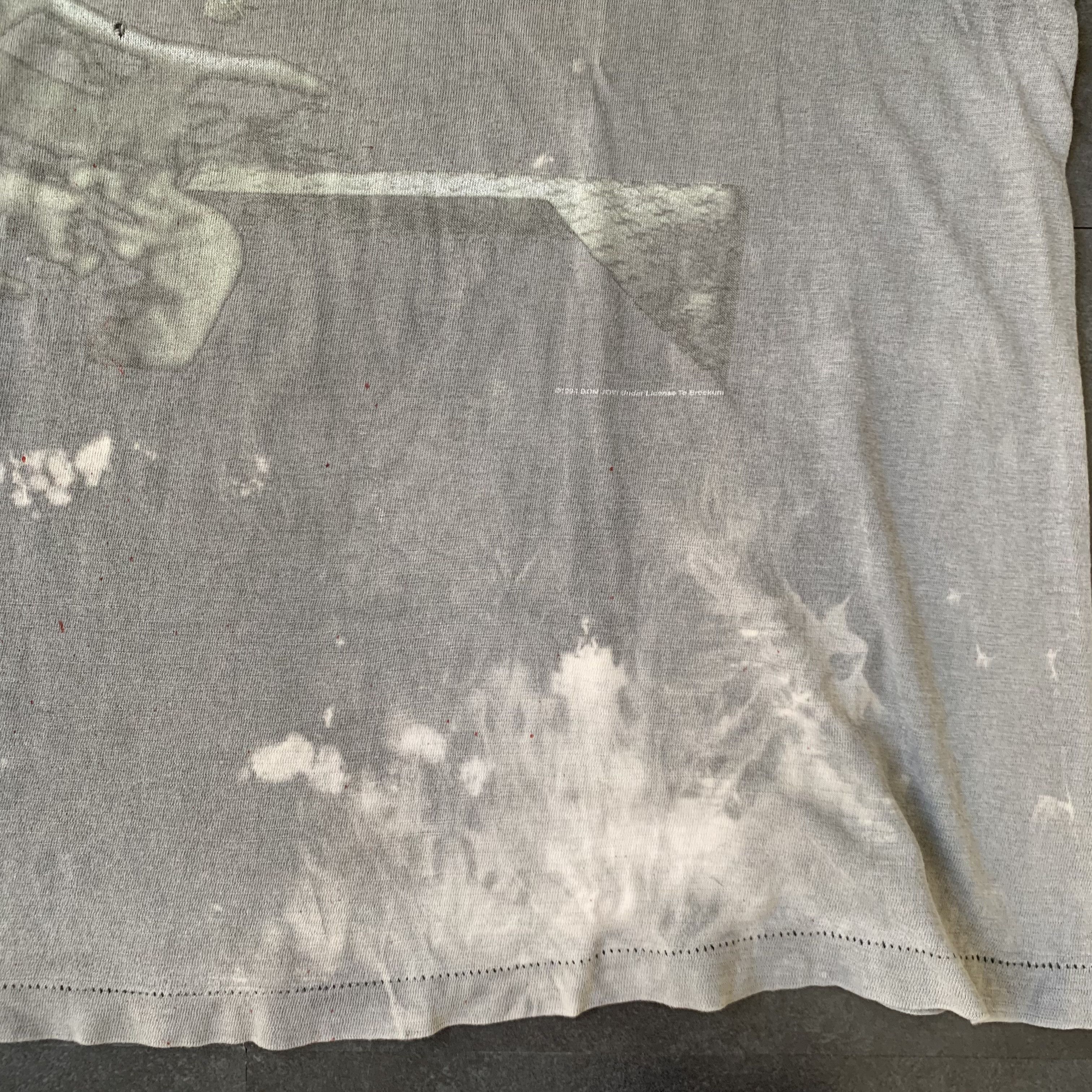 Vintage Faded Vintage 1990s Bon Jovi Crossroads Band Tee Shirt Size US XL / EU 56 / 4 - 3 Thumbnail