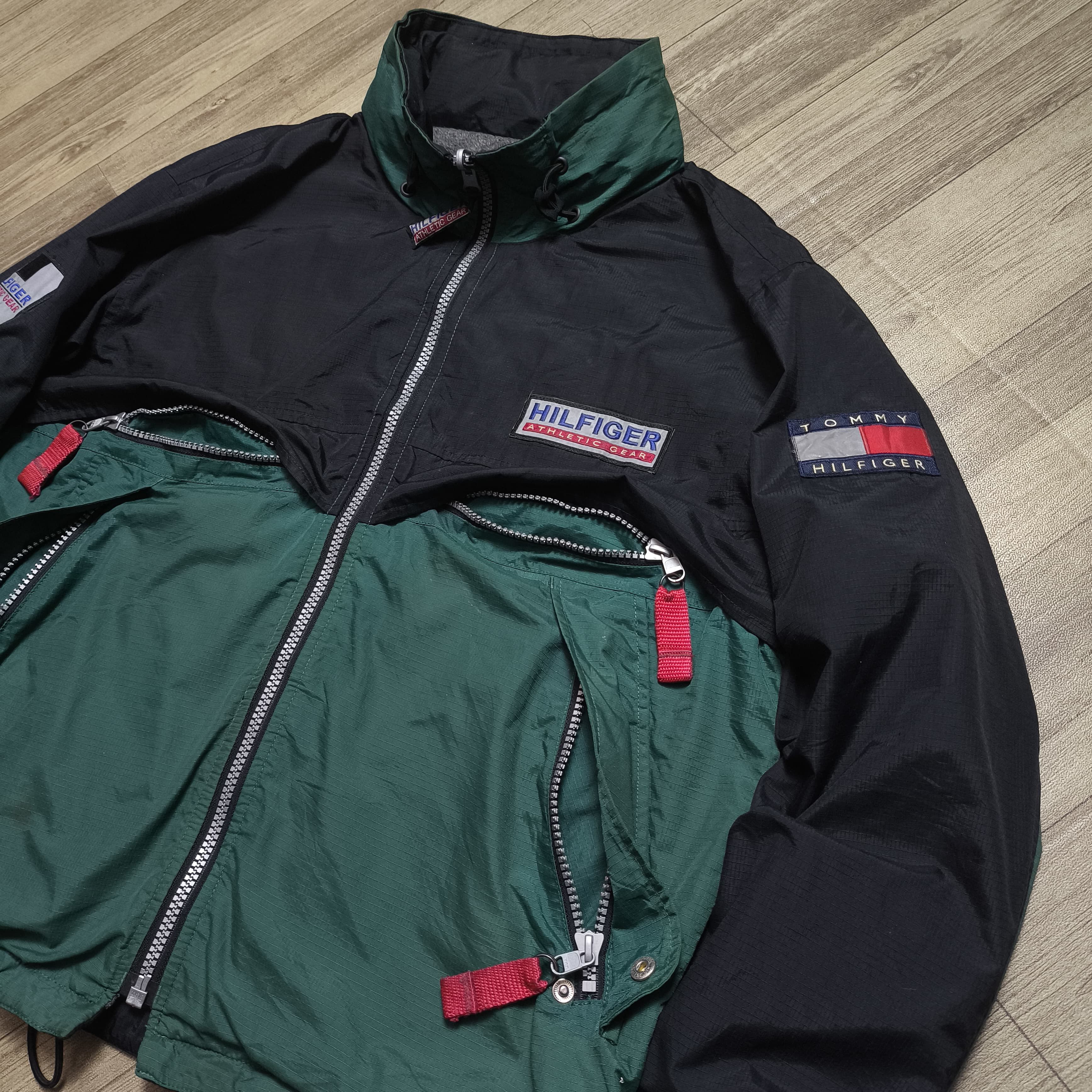 Tommy Hilfiger Vintage 90s Reversible Tommy Hilfiger Athletic Gear Jacket Size US M / EU 48-50 / 2 - 9 Thumbnail