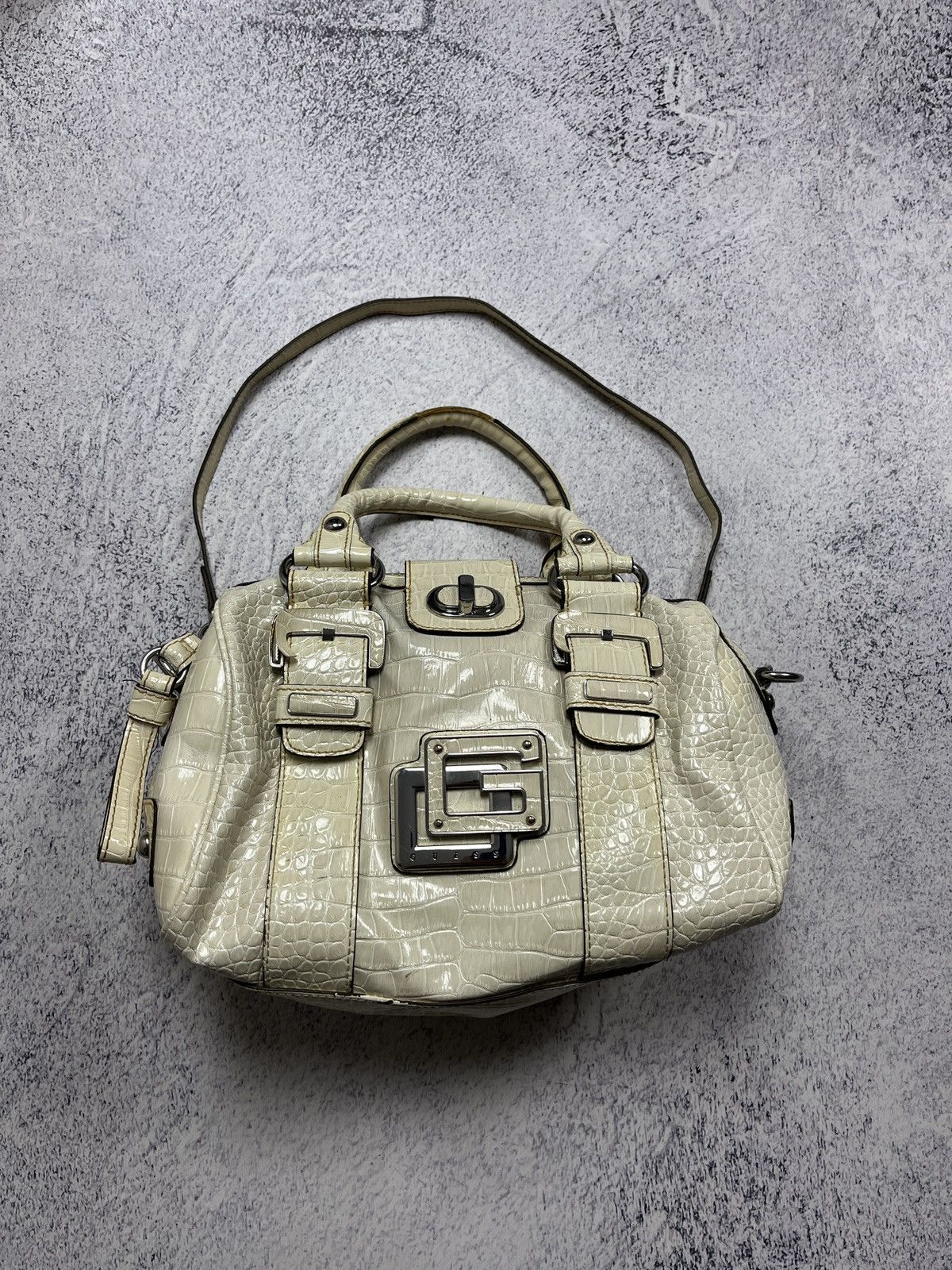Guess Guess Vintage Buckle Logo Shoulder Bag 00’s Y2k Avant Garde Size ONE SIZE - 3 Thumbnail